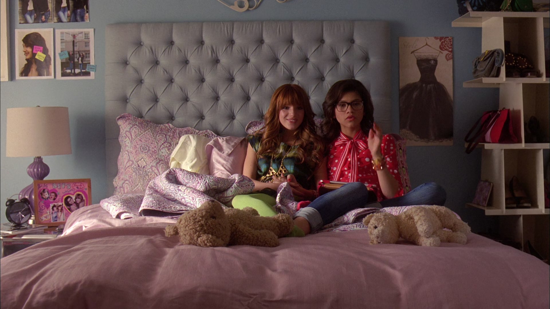 Frenemies_2012_1080p_BTD_007915.jpg Frenemies_2012_1080p_BTD_007915.jpg