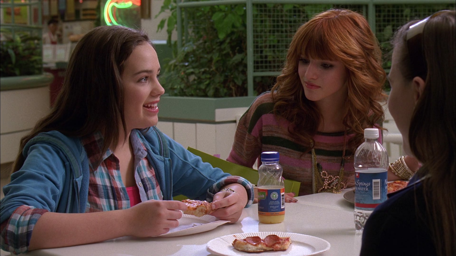 Frenemies_2012_1080p_BTD_009103.jpg Frenemies_2012_1080p_BTD_009103.jpg
