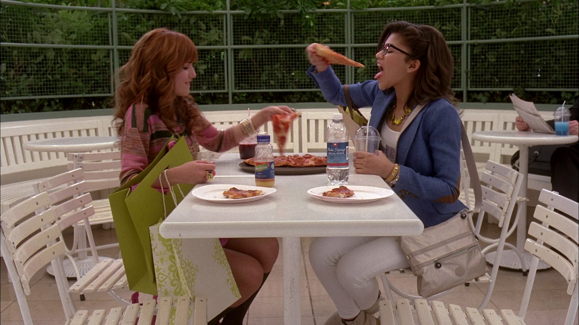 Frenemies_2012_1080p_BTD_009151.jpg Frenemies_2012_1080p_BTD_009151.jpg