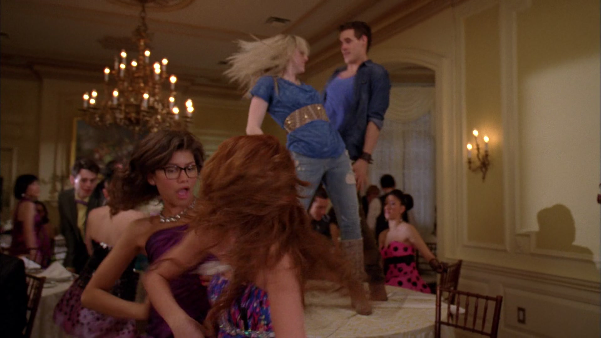 Frenemies_2012_1080p_BTD_011490.jpg Frenemies_2012_1080p_BTD_011490.jpg