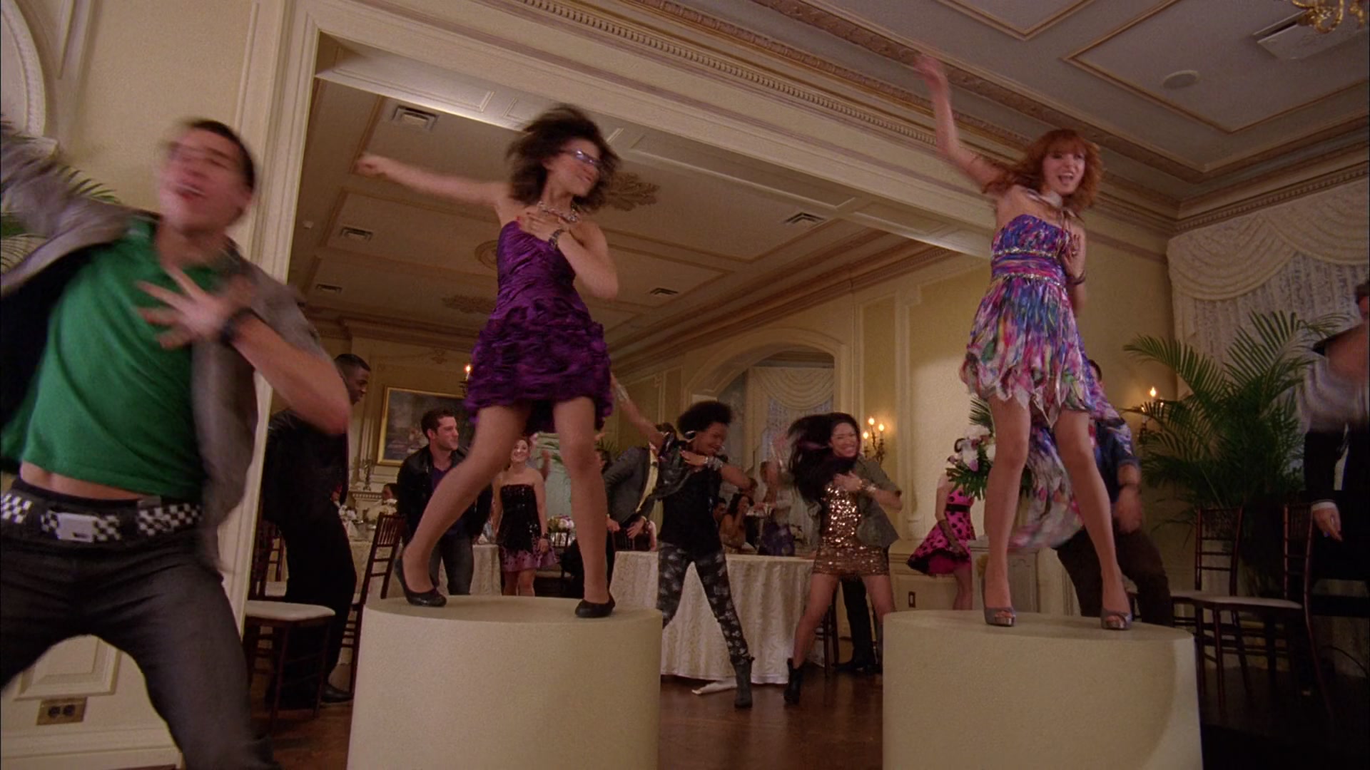 Frenemies_2012_1080p_BTD_011532.jpg Frenemies_2012_1080p_BTD_011532.jpg