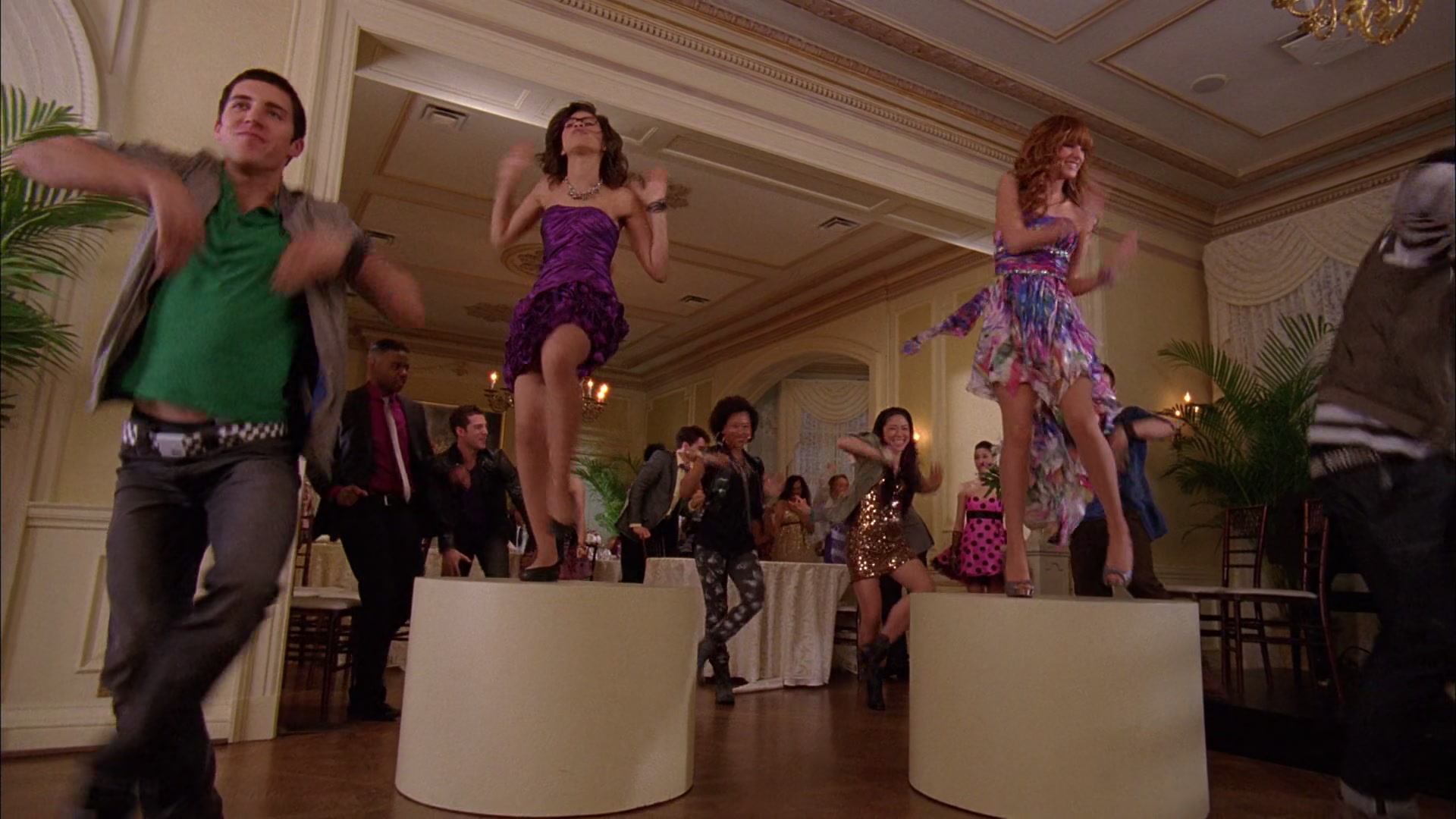 Frenemies_2012_1080p_BTD_011534.jpg Frenemies_2012_1080p_BTD_011534.jpg