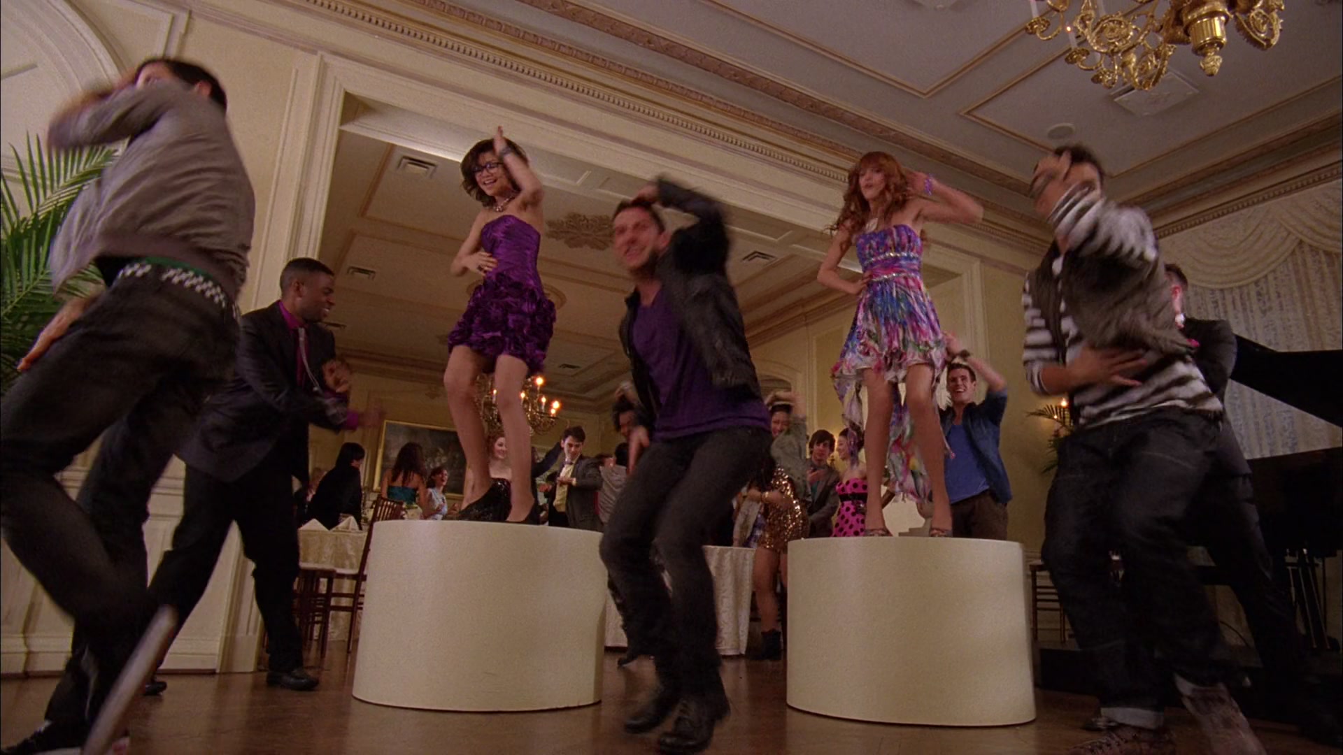 Frenemies_2012_1080p_BTD_011540.jpg Frenemies_2012_1080p_BTD_011540.jpg