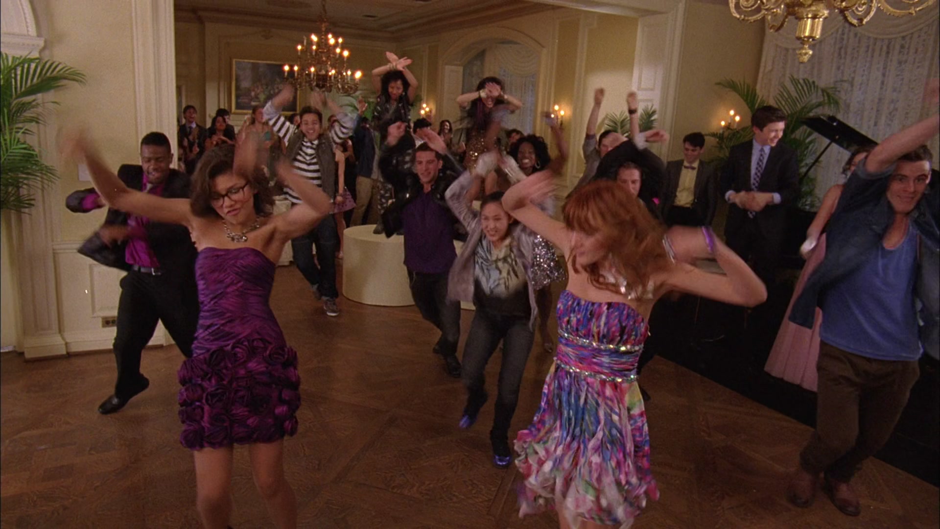 Frenemies_2012_1080p_BTD_011588.jpg Frenemies_2012_1080p_BTD_011588.jpg