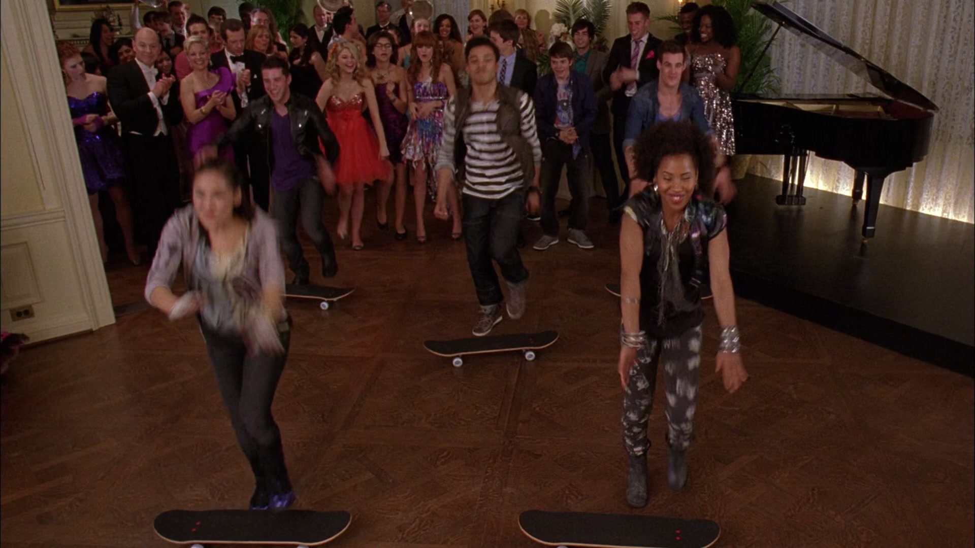 Frenemies_2012_1080p_BTD_011713.jpg