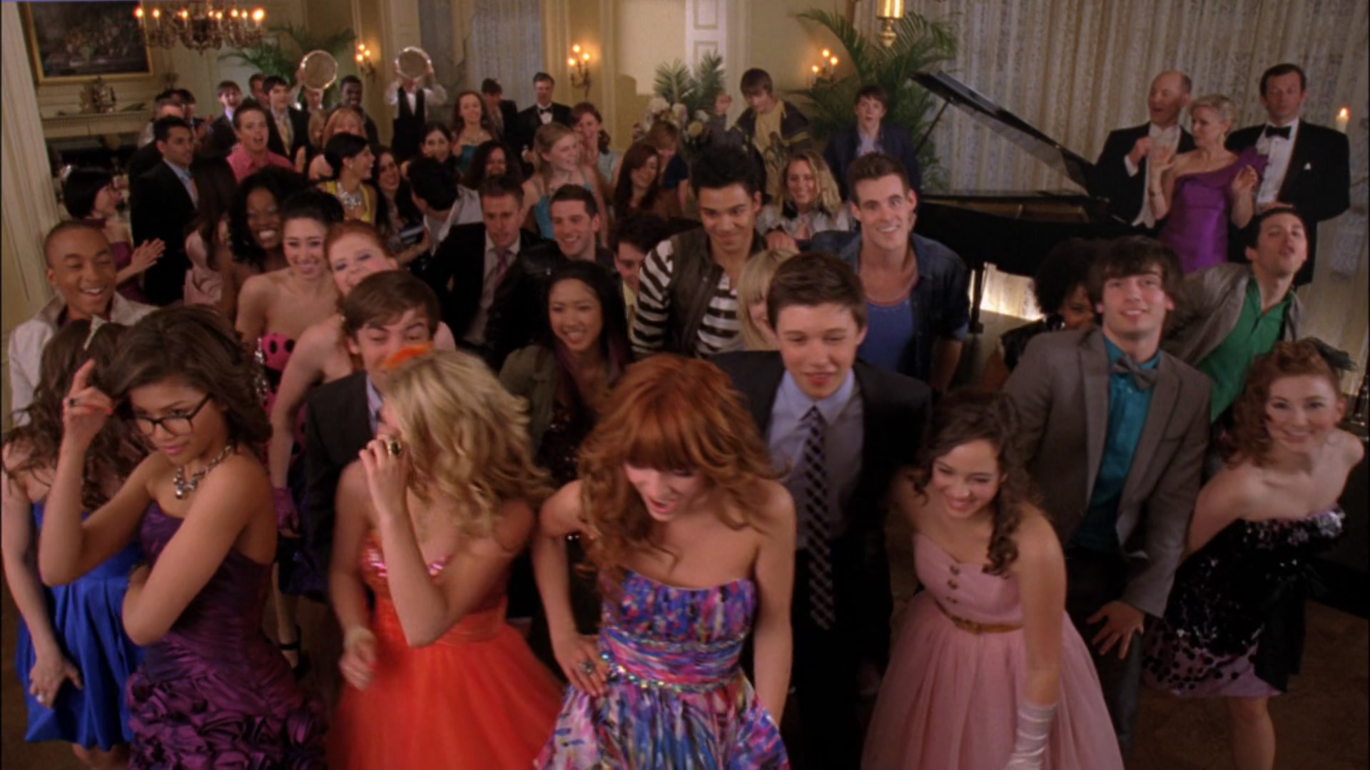 Frenemies_2012_1080p_BTD_011820.jpg