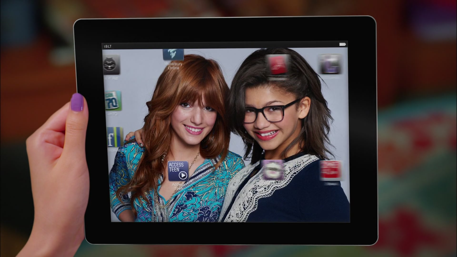 Frenemies_2012_1080p_BTD_011842.jpg Frenemies_2012_1080p_BTD_011842.jpg