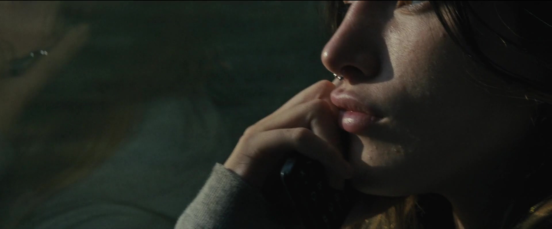 Girl_2020_1080p_BTD_000512.jpg