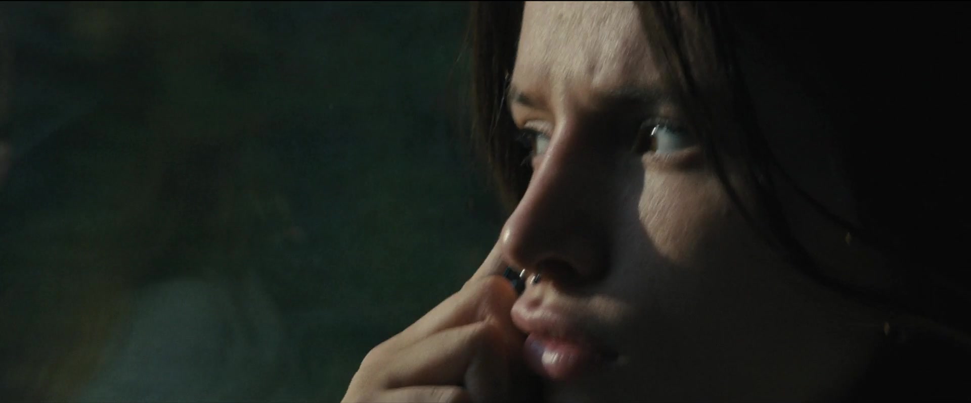 Girl_2020_1080p_BTD_000514.jpg