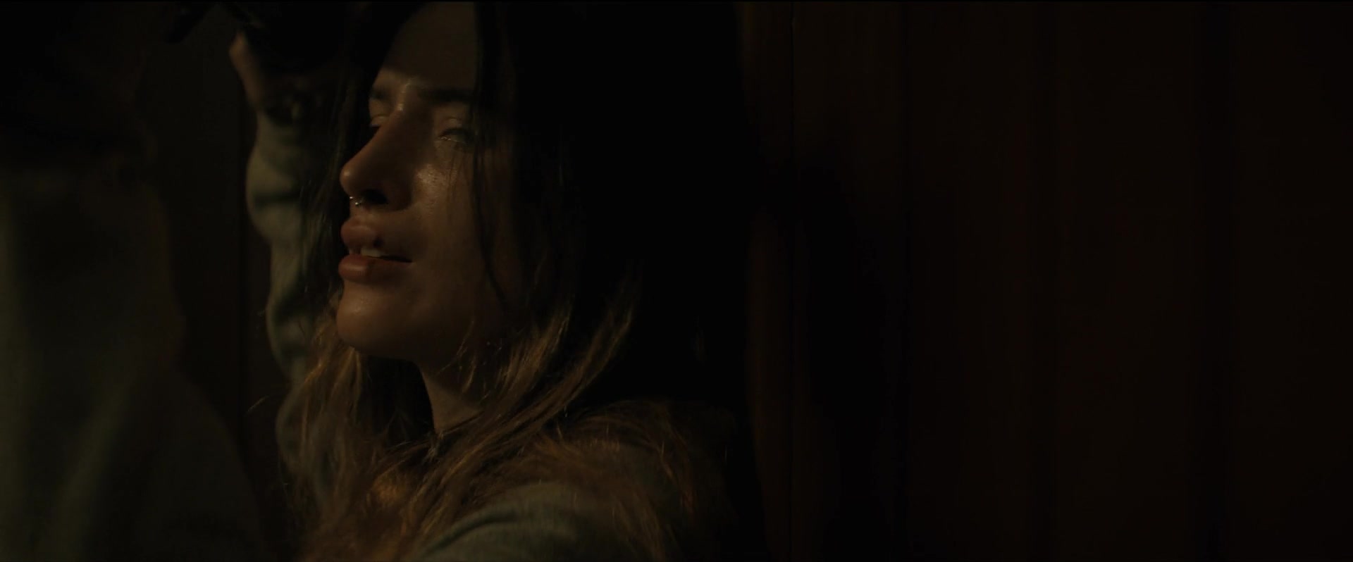 Girl_2020_1080p_BTD_009318.jpg Girl_2020_1080p_BTD_009318.jpg