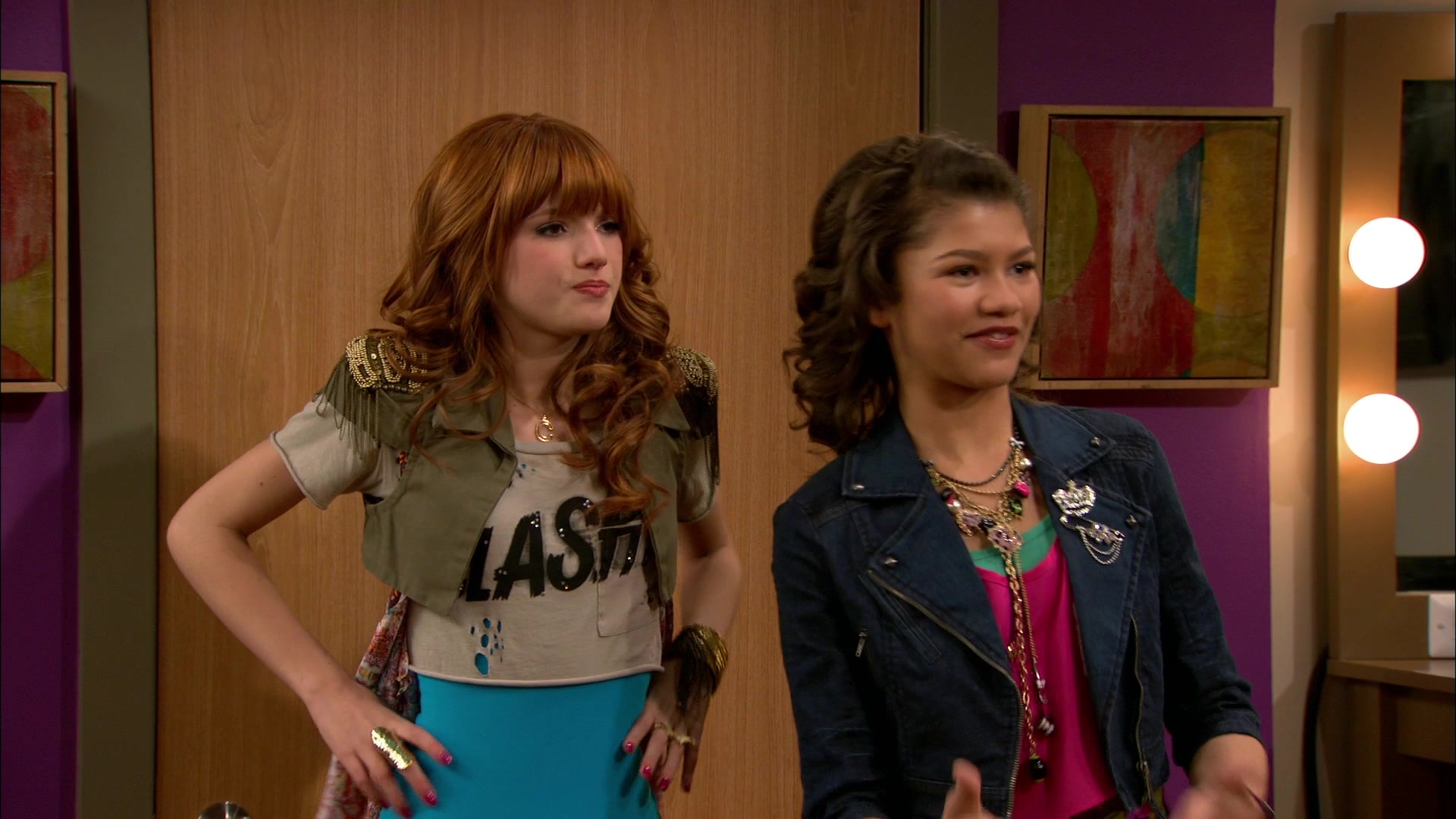 Good_Luck_Charlie_S02E13_1080p_BTD_001354.jpg Good_Luck_Charlie_S02E13_1080p_BTD_001354.jpg