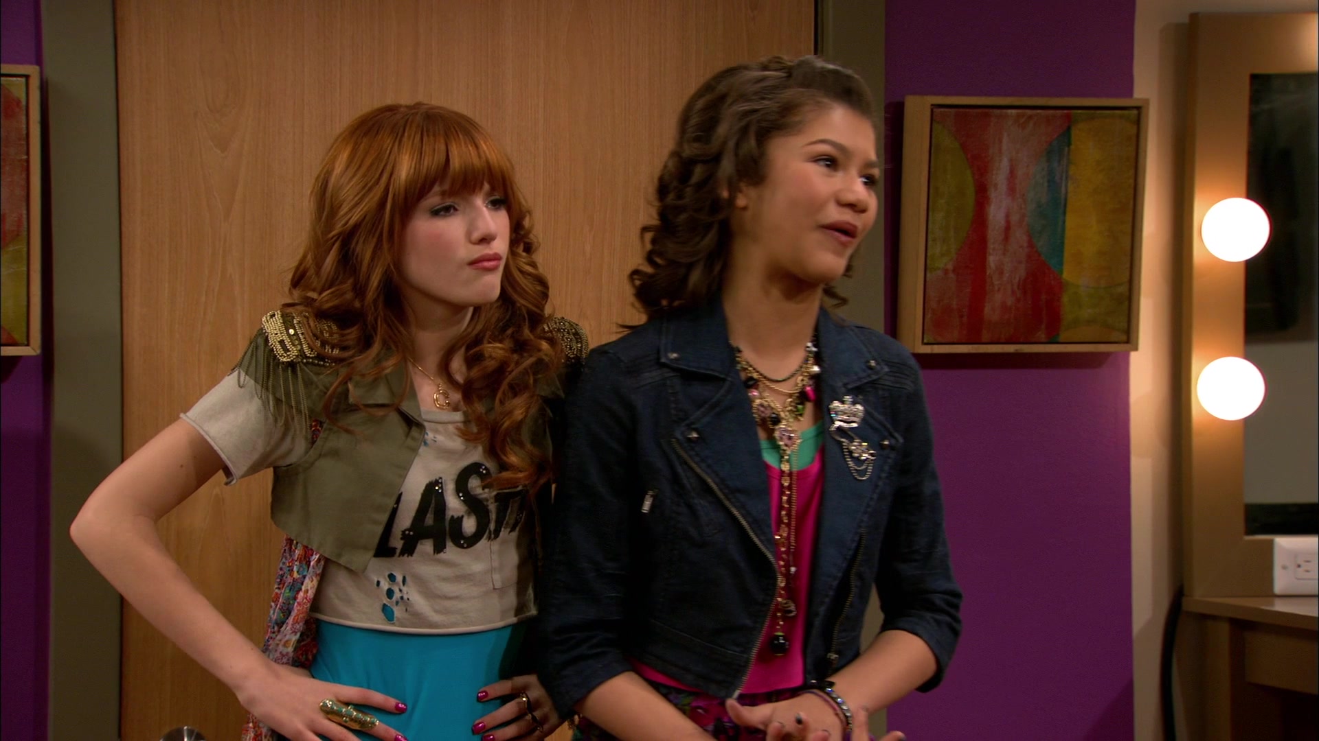 Good_Luck_Charlie_S02E13_1080p_BTD_001357.jpg Good_Luck_Charlie_S02E13_1080p_BTD_001357.jpg