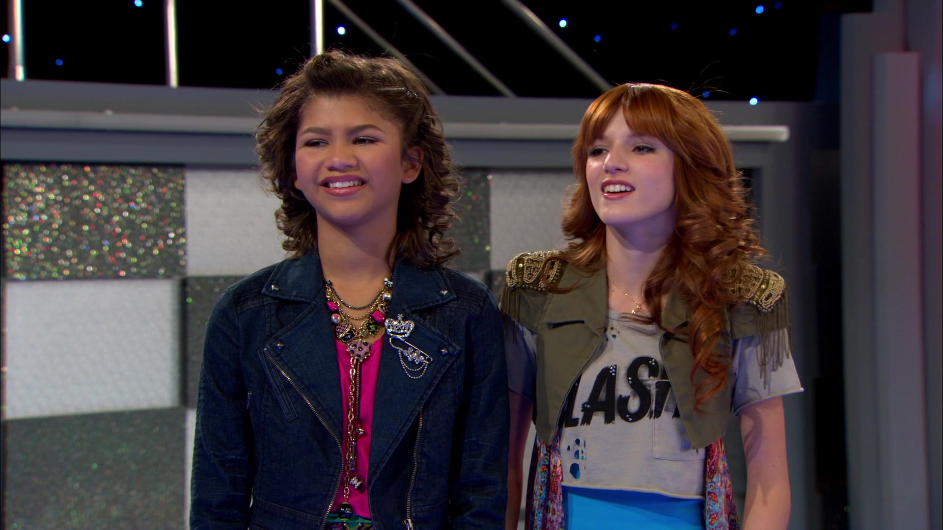 Good_Luck_Charlie_S02E13_1080p_BTD_001591.jpg Good_Luck_Charlie_S02E13_1080p_BTD_001591.jpg