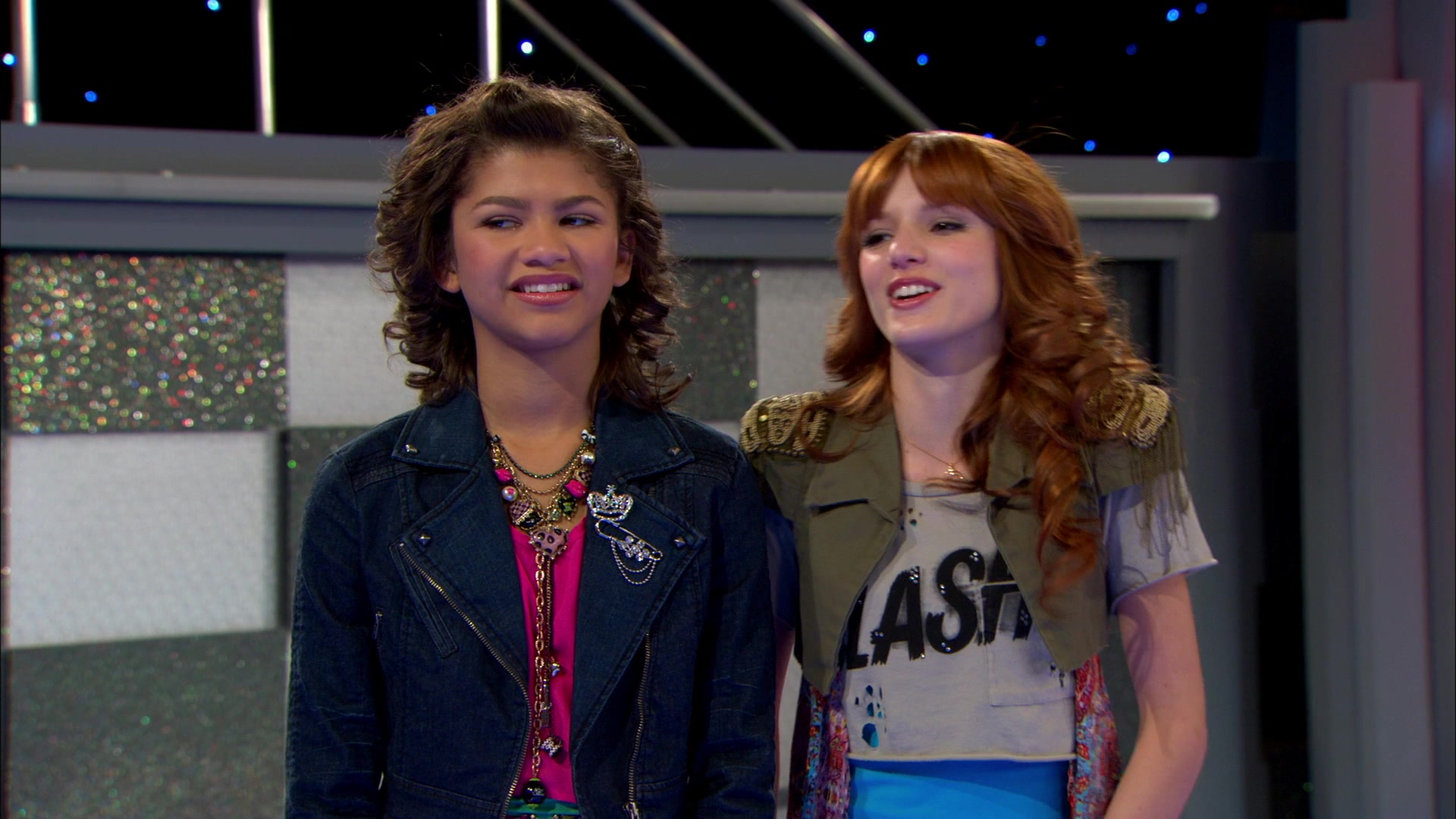 Good_Luck_Charlie_S02E13_1080p_BTD_001593.jpg Good_Luck_Charlie_S02E13_1080p_BTD_001593.jpg