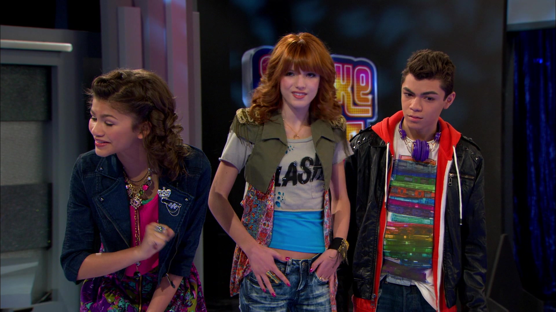 Good_Luck_Charlie_S02E13_1080p_BTD_001729.jpg Good_Luck_Charlie_S02E13_1080p_BTD_001729.jpg