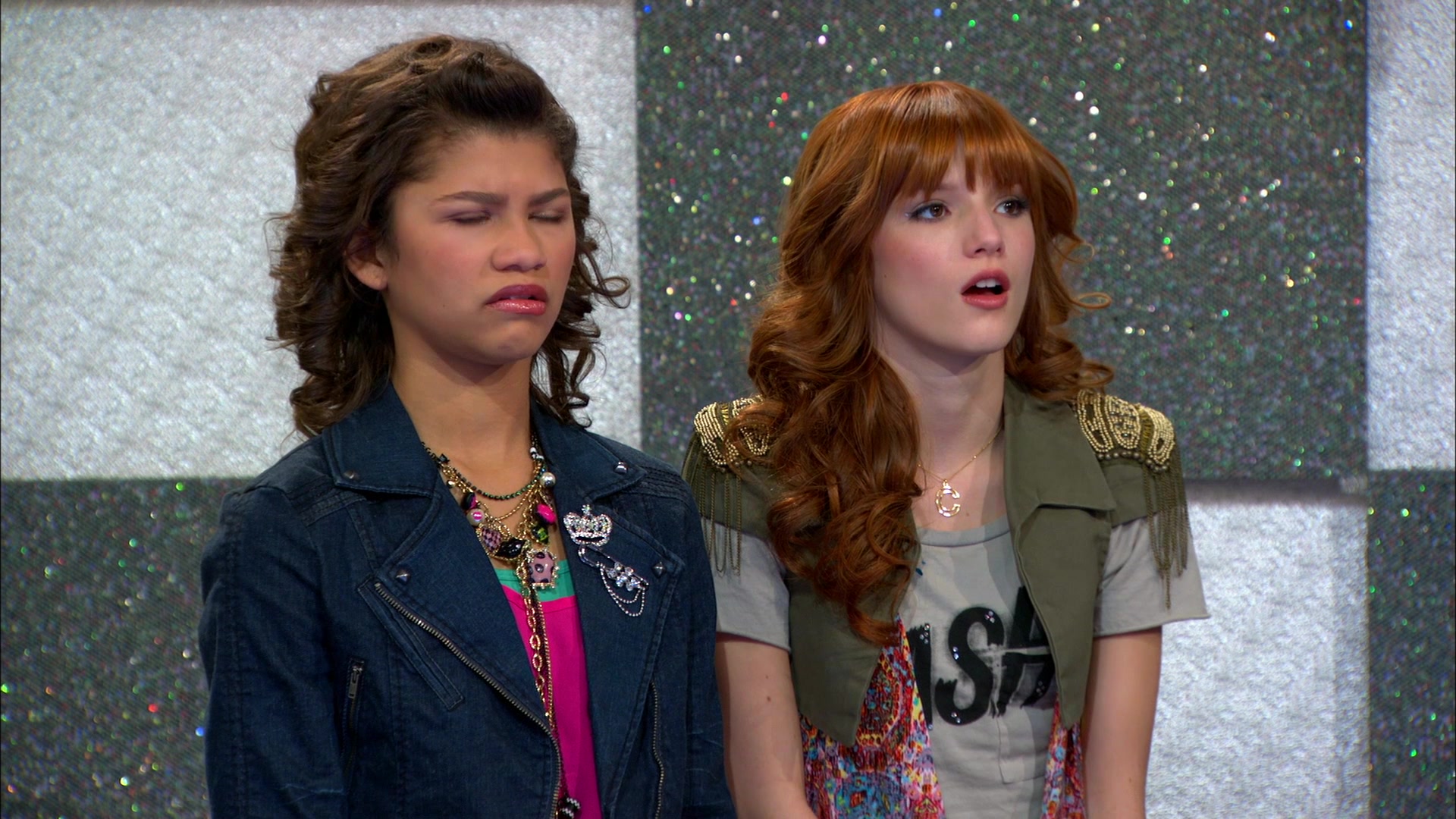 Good_Luck_Charlie_S02E13_1080p_BTD_002006.jpg Good_Luck_Charlie_S02E13_1080p_BTD_002006.jpg