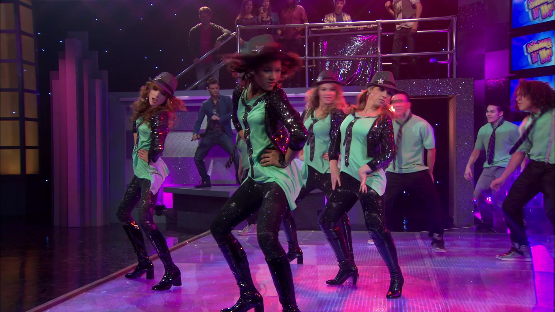 Good_Luck_Charlie_S02E13_1080p_BTD_002937.jpg