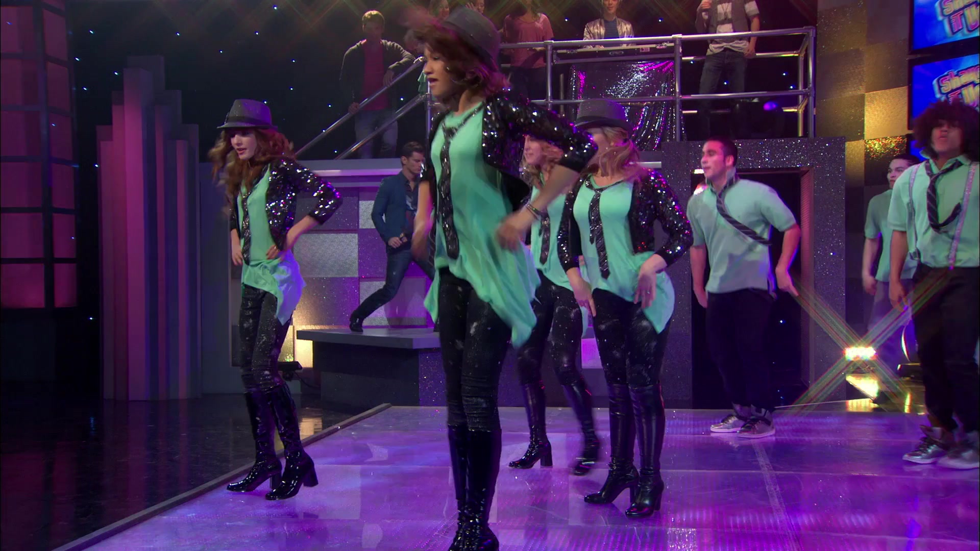 Good_Luck_Charlie_S02E13_1080p_BTD_002938.jpg