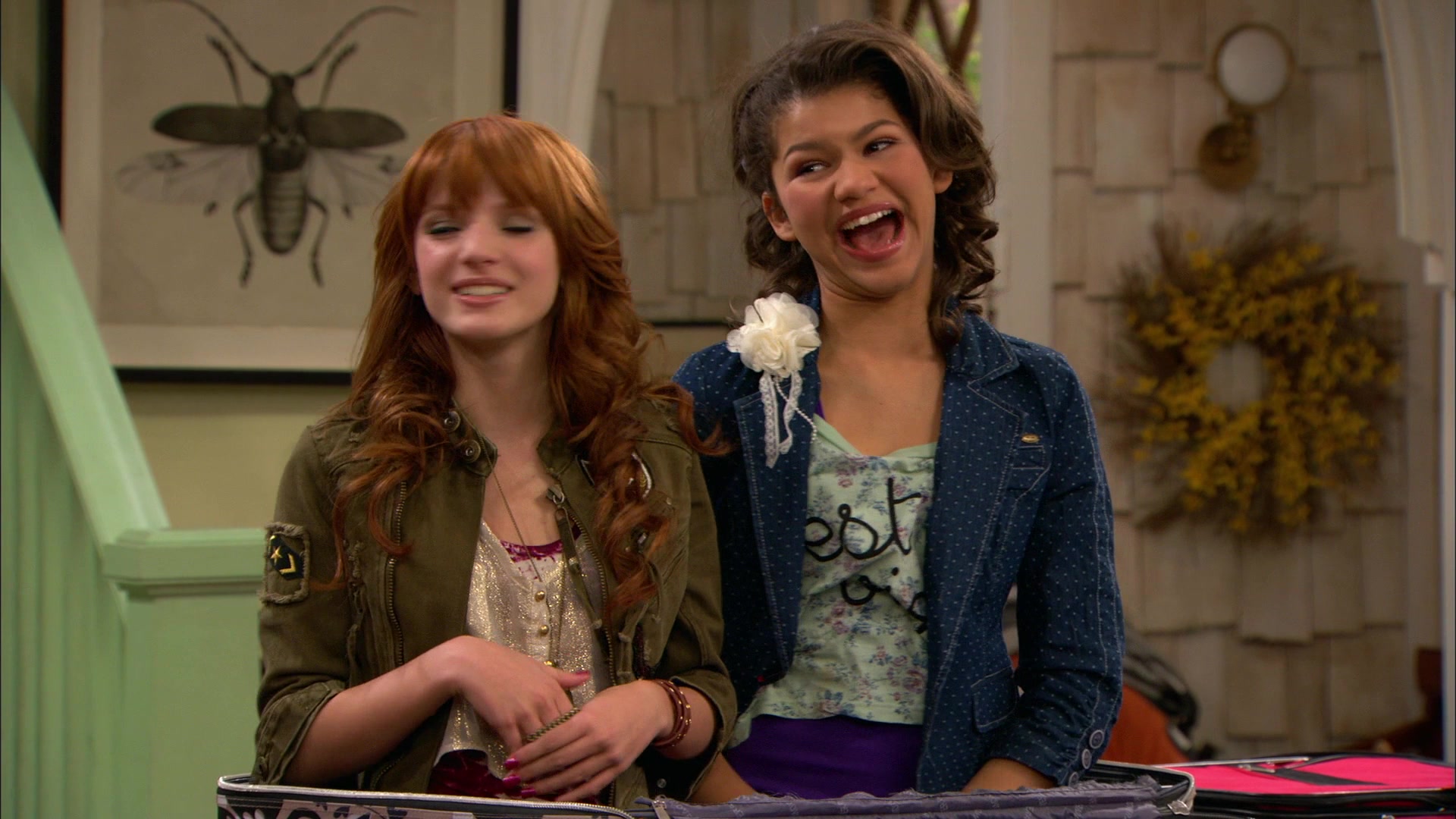 Good_Luck_Charlie_S02E13_1080p_BTD_003281.jpg Good_Luck_Charlie_S02E13_1080p_BTD_003281.jpg