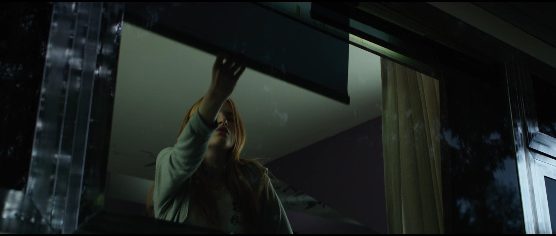 Midnight_Sun_1080p_BTD_000225.jpg Midnight_Sun_1080p_BTD_000225.jpg