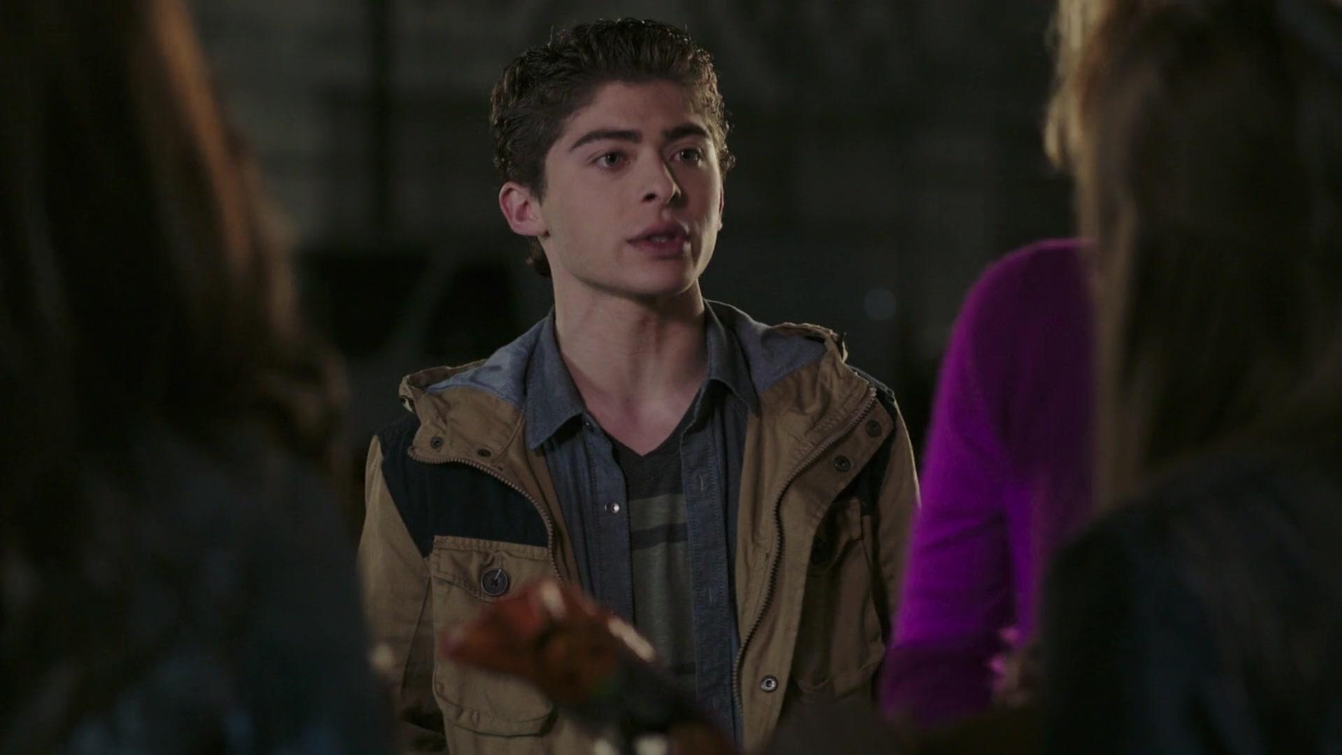 Mostly_Ghostly_Have_You_Met_My_Ghoulfriend_1080p_BluRay_BTD_001536.jpg
