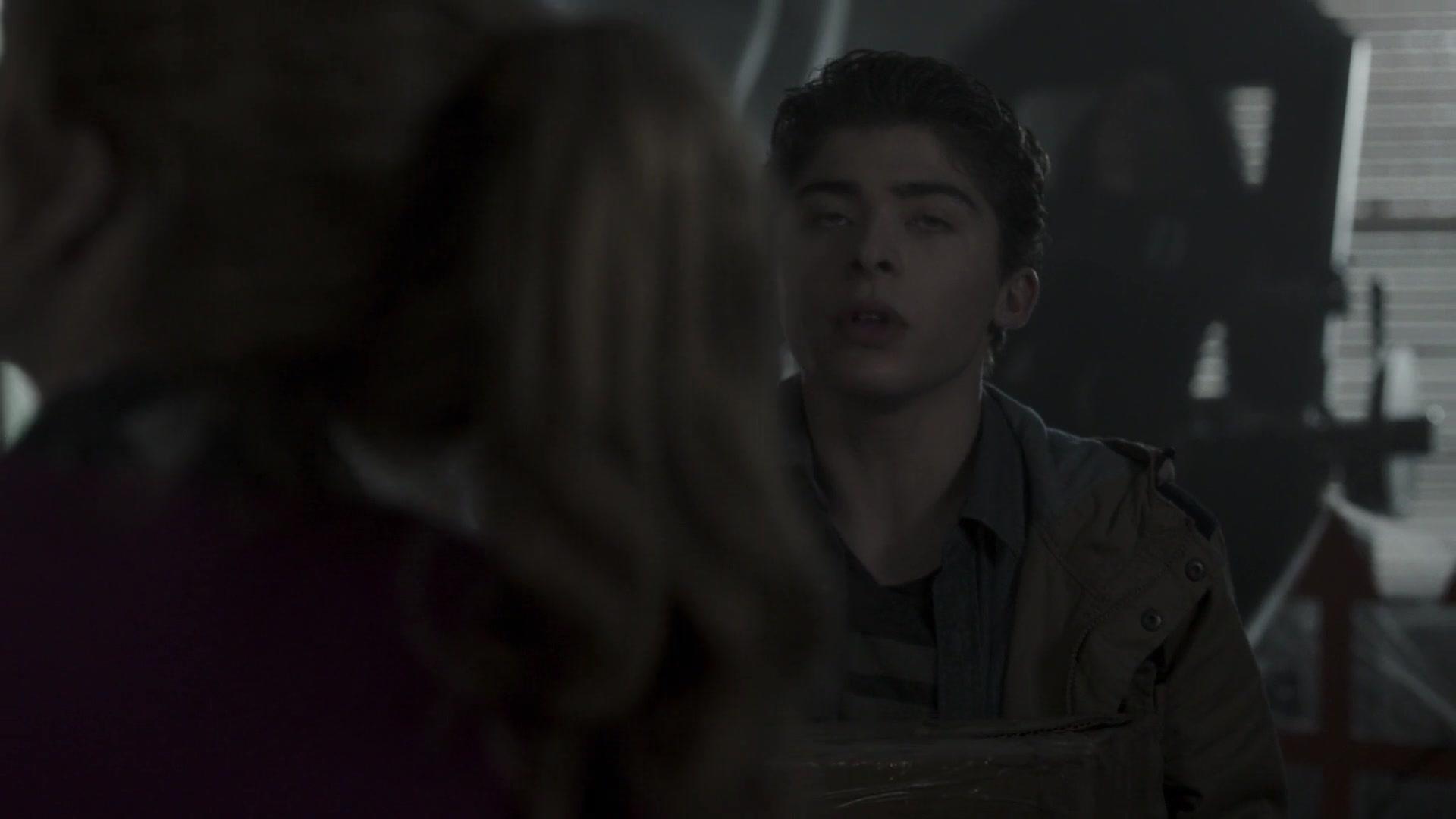 Mostly_Ghostly_Have_You_Met_My_Ghoulfriend_1080p_BluRay_BTD_002932.jpg