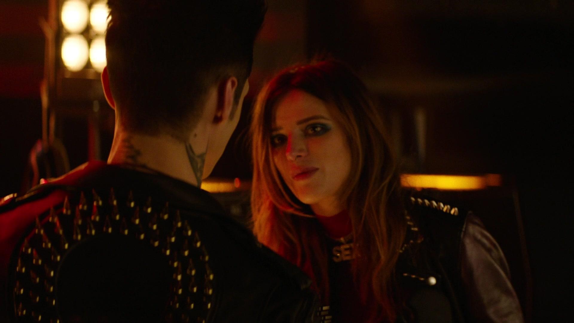Paradise_City_2021_S01E01_1080p_BTD_004185.jpg