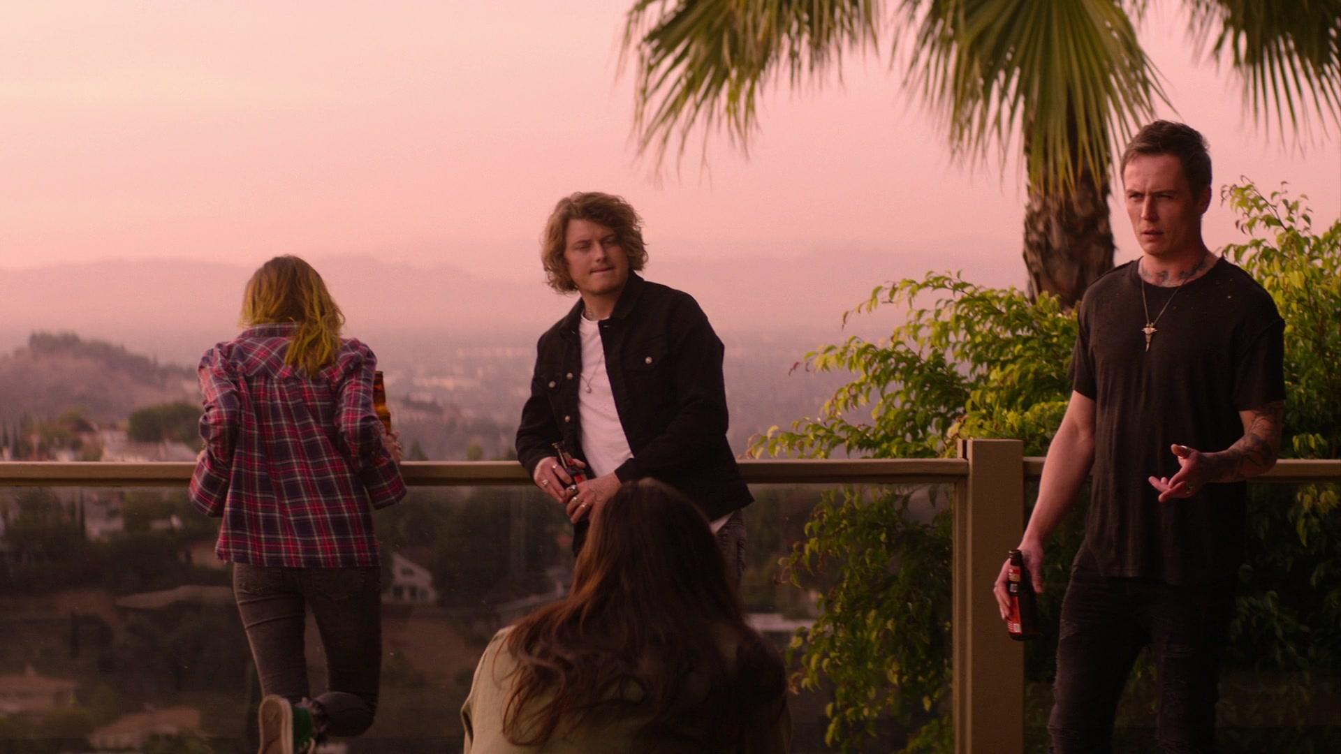 Paradise_City_2021_S01E02_1080p_BTD_002271.jpg