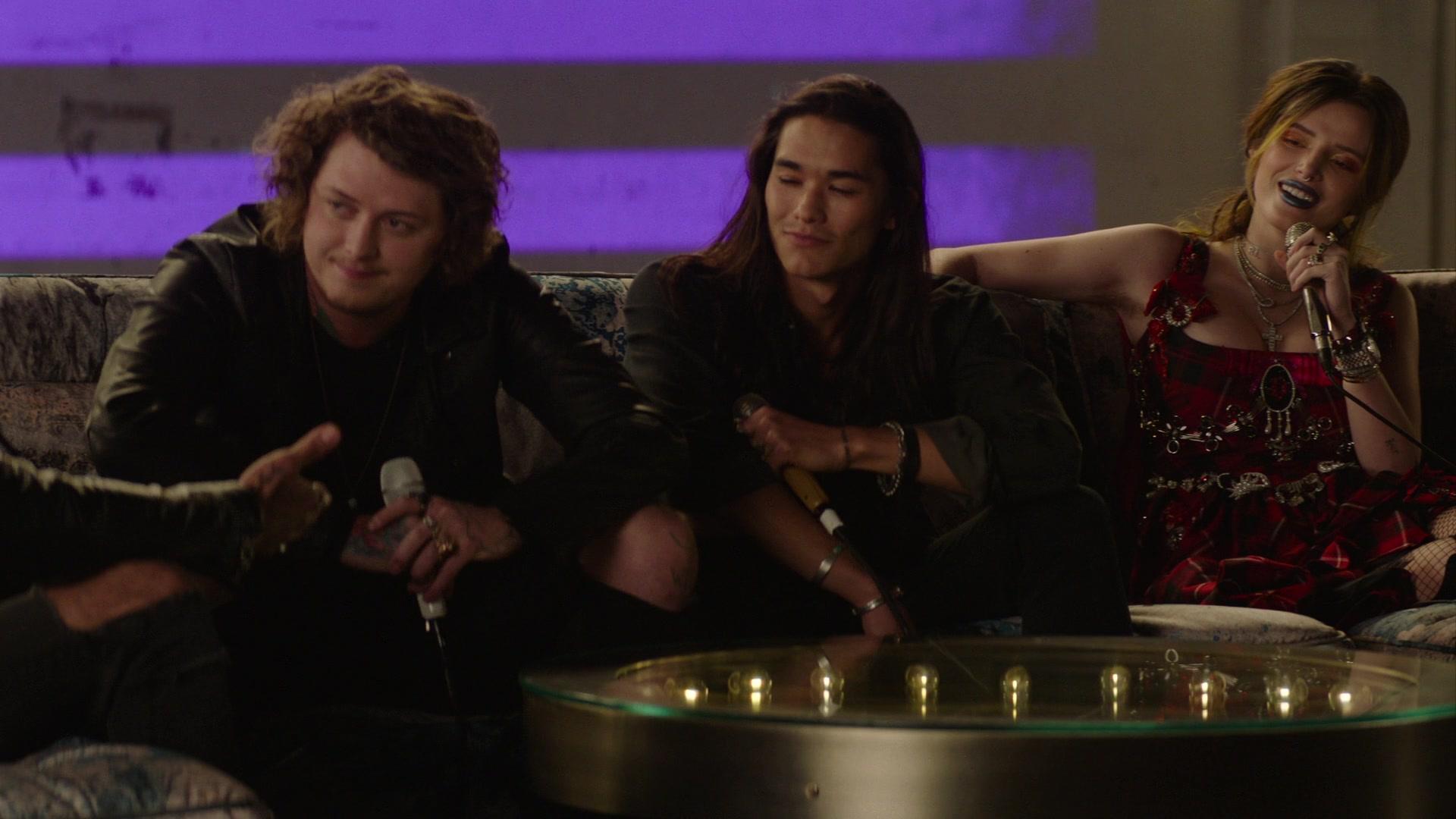 Paradise_City_2021_S01E02_1080p_BTD_004376.jpg