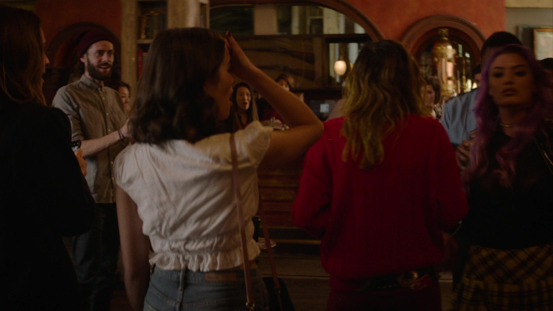Paradise_City_2021_S01E03_1080p_BTD_001307.jpg