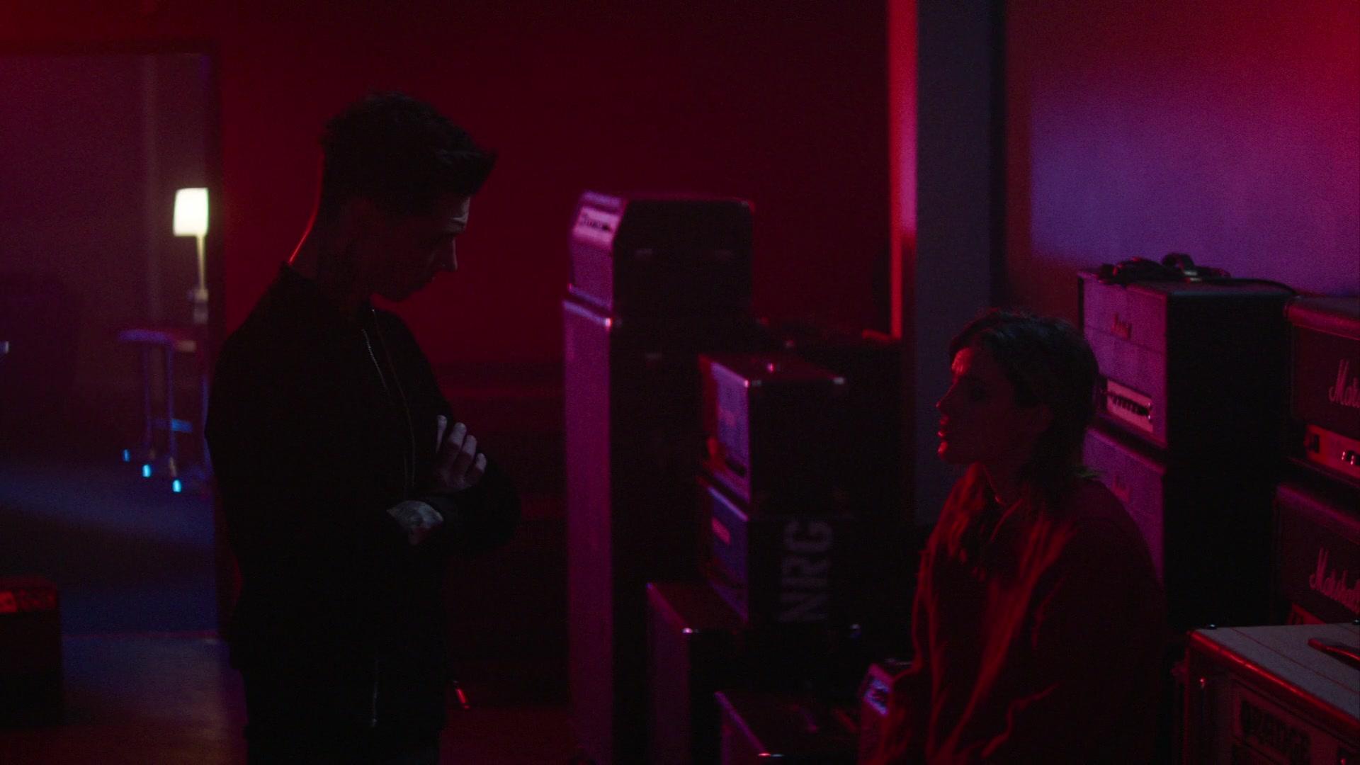 Paradise_City_2021_S01E03_1080p_BTD_004249.jpg Paradise_City_2021_S01E03_1080p_BTD_004249.jpg