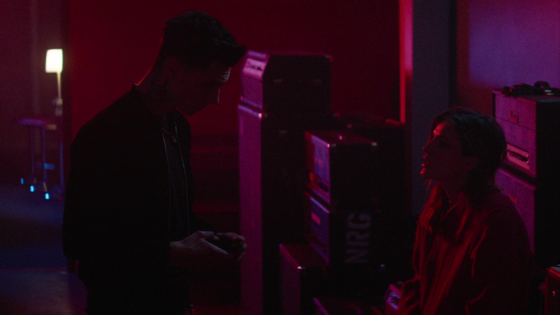 Paradise_City_2021_S01E03_1080p_BTD_004342.jpg
