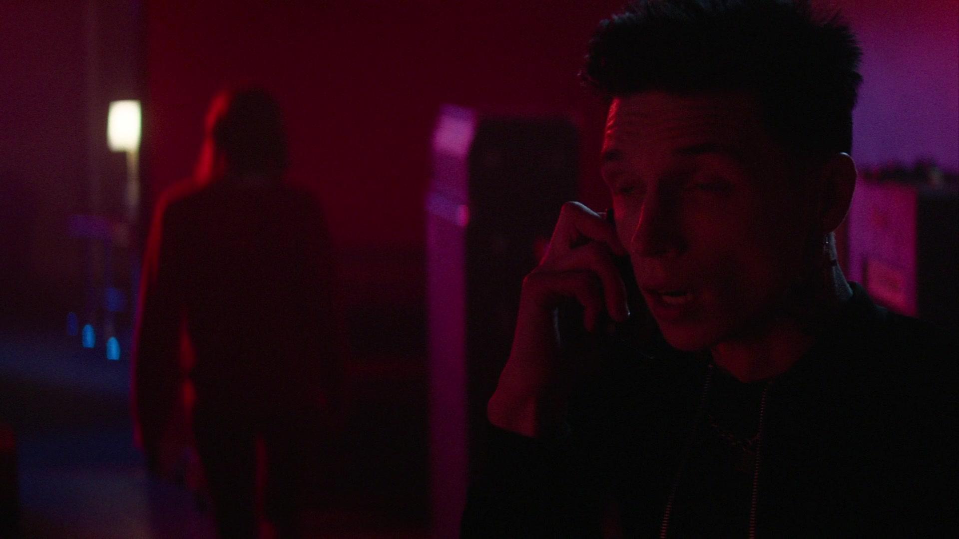 Paradise_City_2021_S01E03_1080p_BTD_004446.jpg
