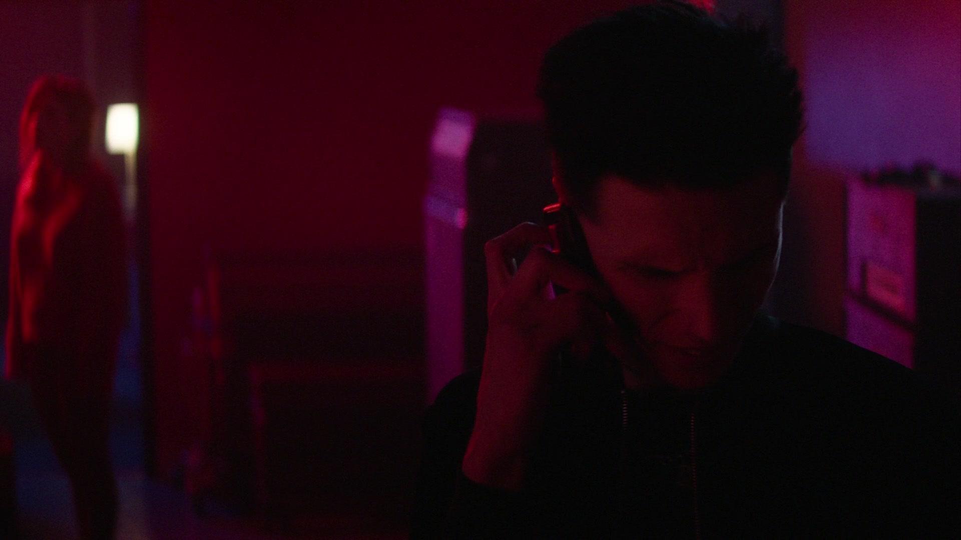 Paradise_City_2021_S01E03_1080p_BTD_004455.jpg