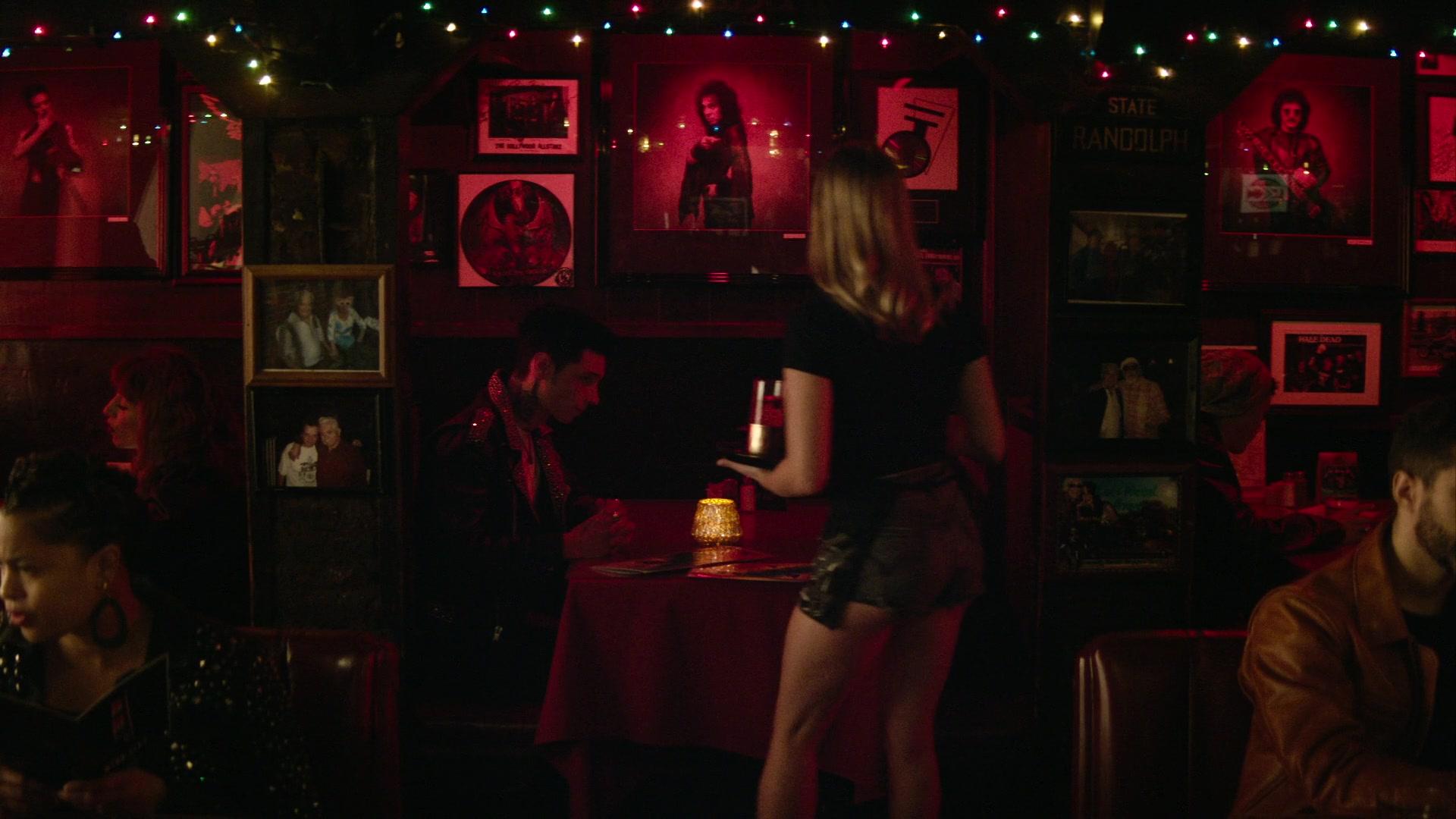 Paradise_City_2021_S01E05_1080p_BTD_001984.jpg Paradise_City_2021_S01E05_1080p_BTD_001984.jpg