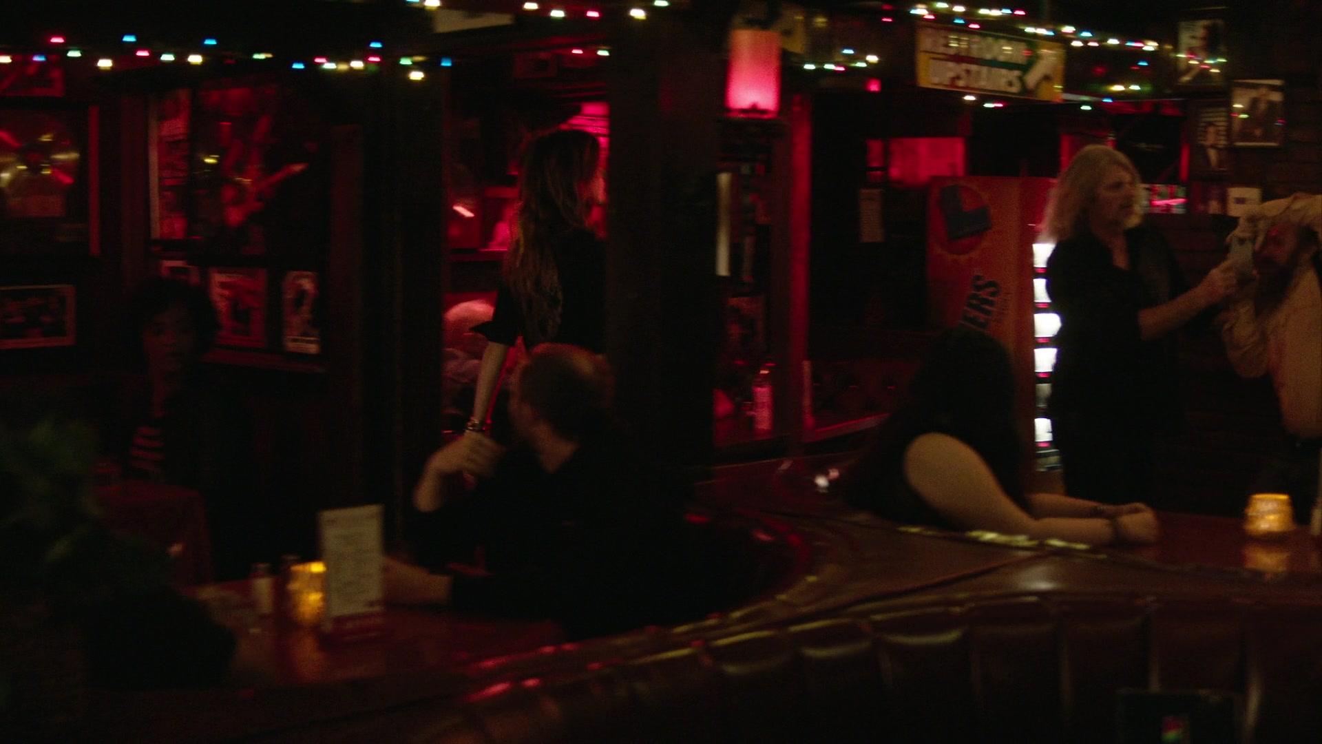 Paradise_City_2021_S01E05_1080p_BTD_002339.jpg Paradise_City_2021_S01E05_1080p_BTD_002339.jpg