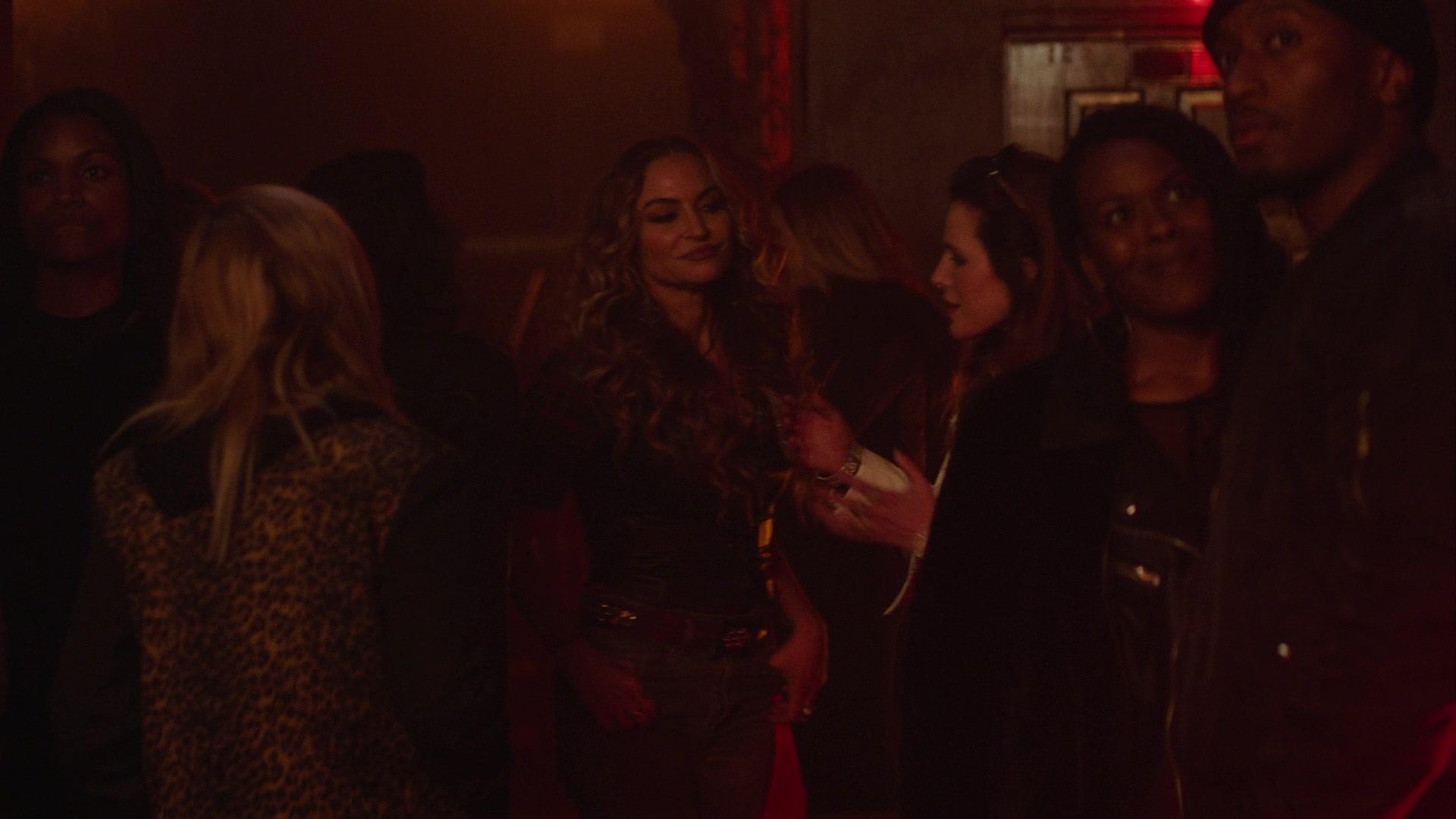 Paradise_City_2021_S01E07_1080p_BTD_003705.jpg