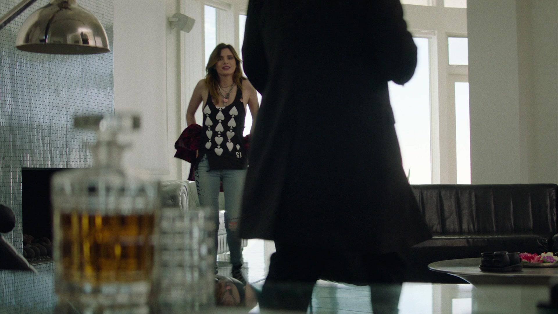Paradise_City_2021_S01E08_1080p_BTD_000214.jpg