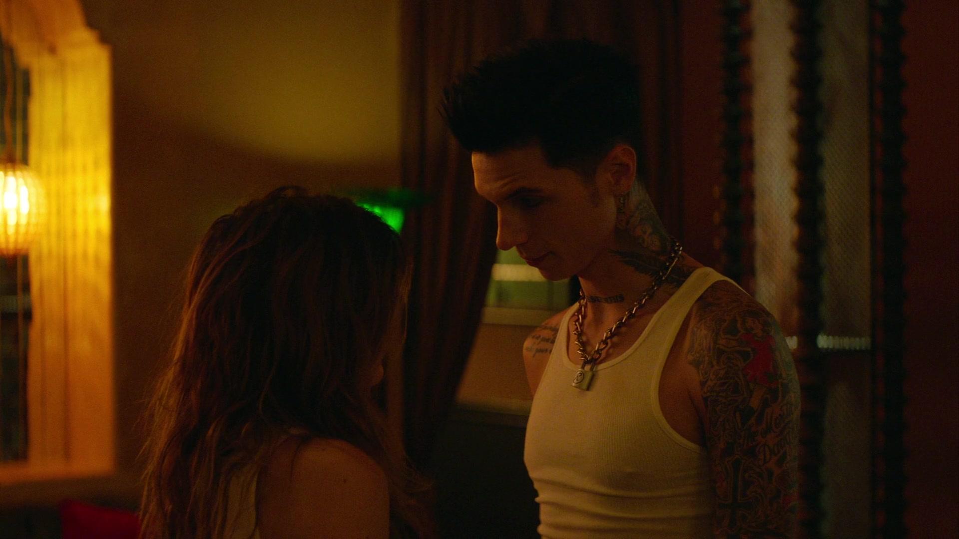 Paradise_City_2021_S01E08_1080p_BTD_002846.jpg
