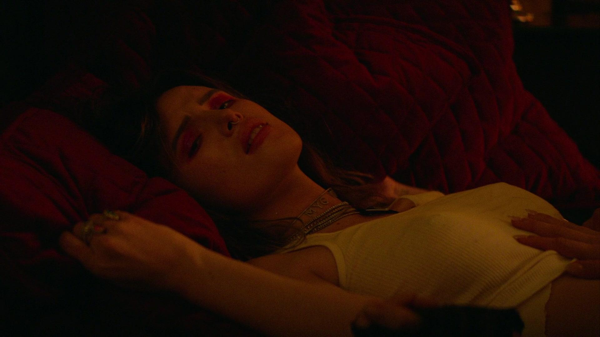 Paradise_City_2021_S01E08_1080p_BTD_003576.jpg