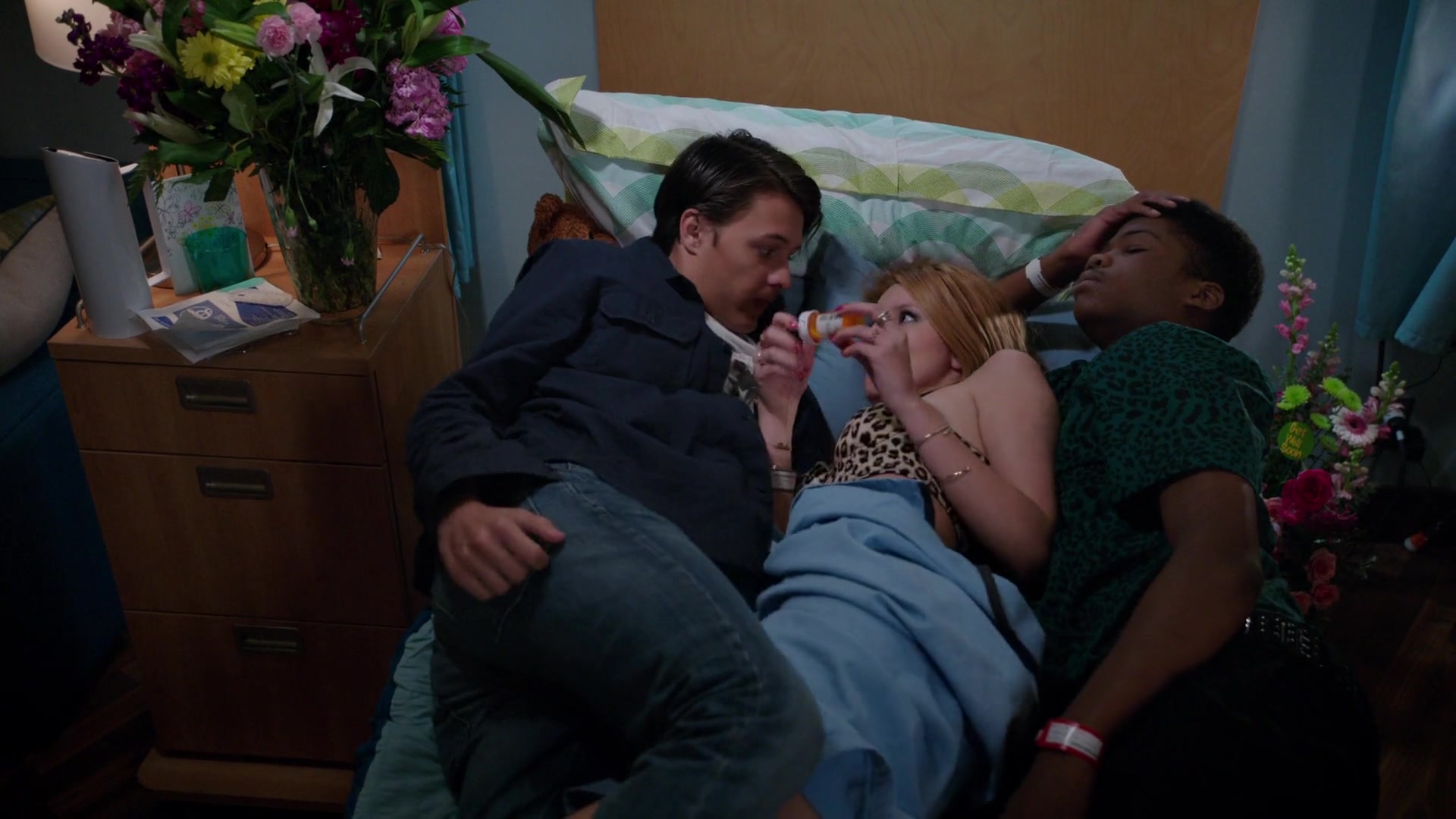Red_Band_Society_S01_E09_1080p_003702.jpg