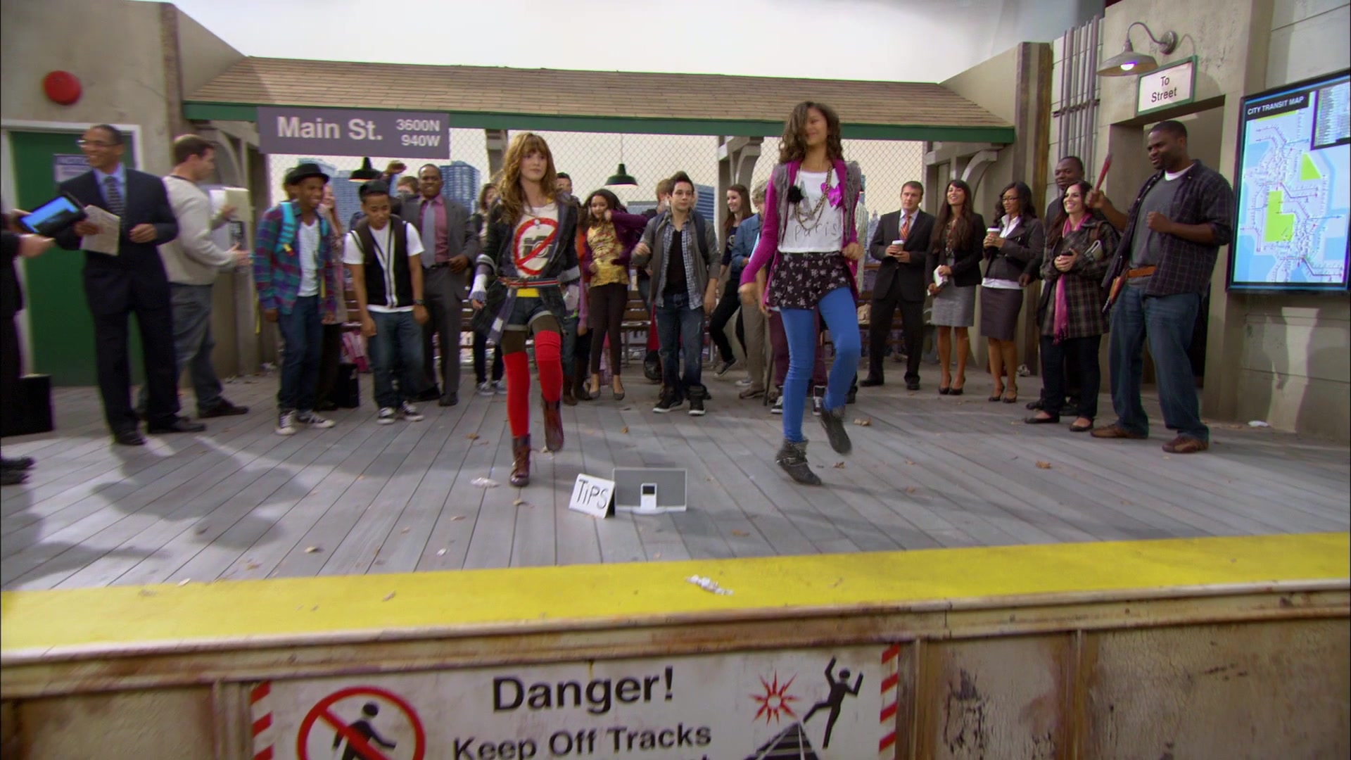 Shake_It_Up_S01E01_1080p_BTD_000165.jpg Shake_It_Up_S01E01_1080p_BTD_000165.jpg
