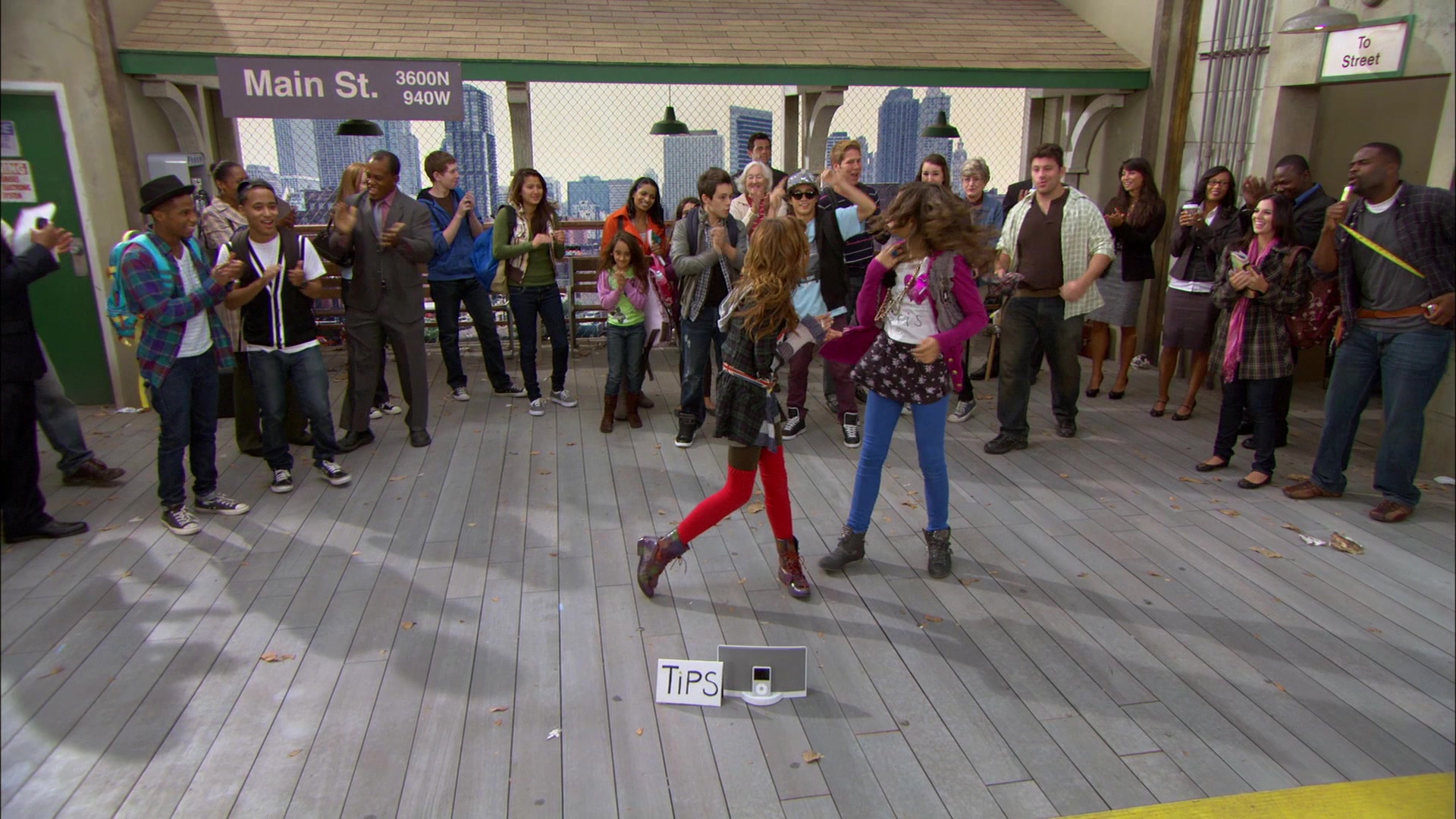 Shake_It_Up_S01E01_1080p_BTD_000178.jpg Shake_It_Up_S01E01_1080p_BTD_000178.jpg