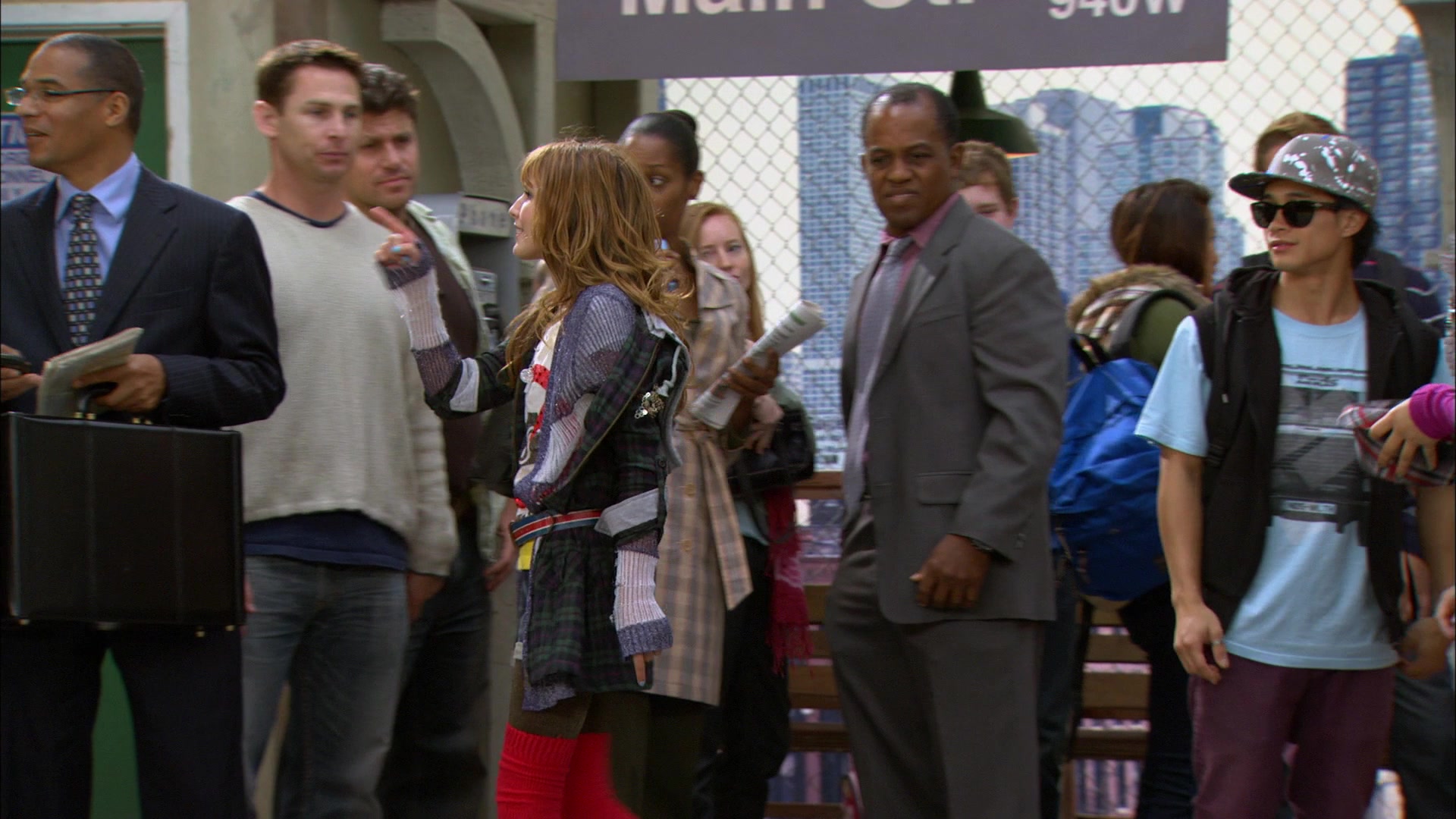 Shake_It_Up_S01E01_1080p_BTD_000203.jpg