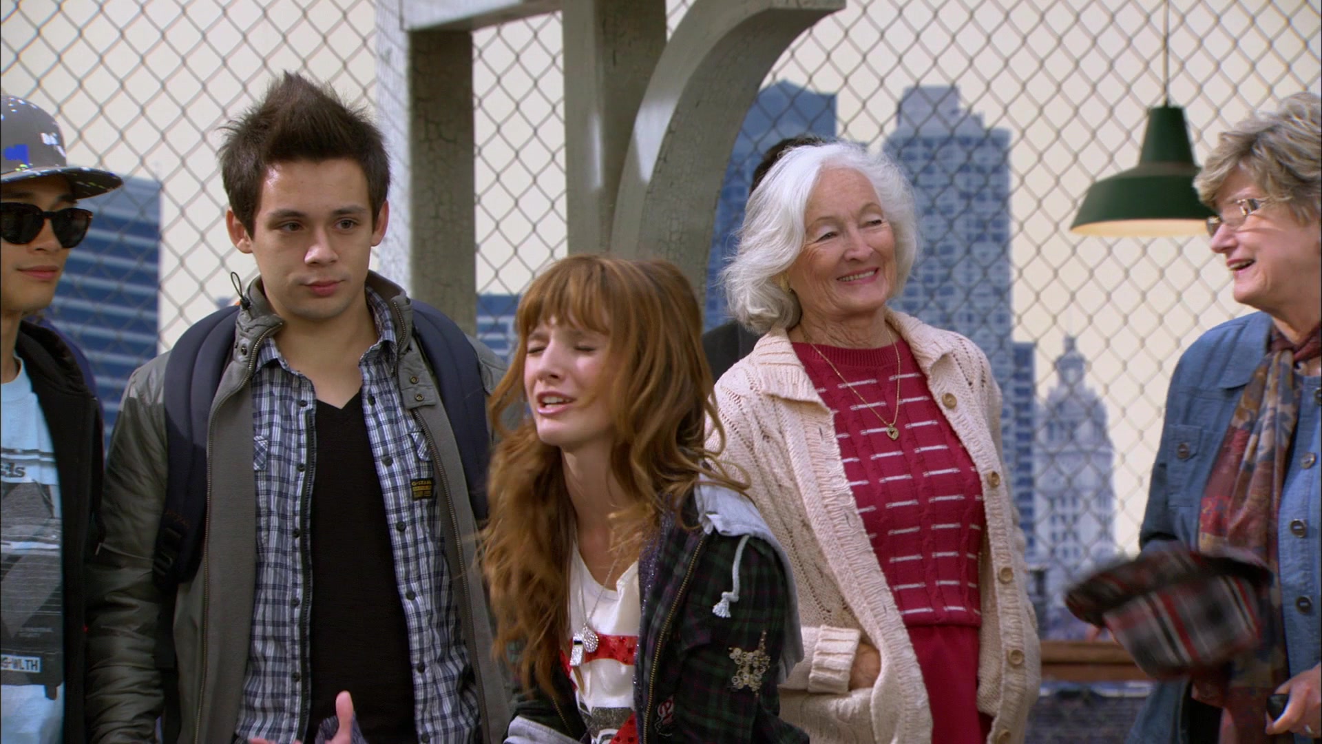 Shake_It_Up_S01E01_1080p_BTD_000243.jpg Shake_It_Up_S01E01_1080p_BTD_000243.jpg