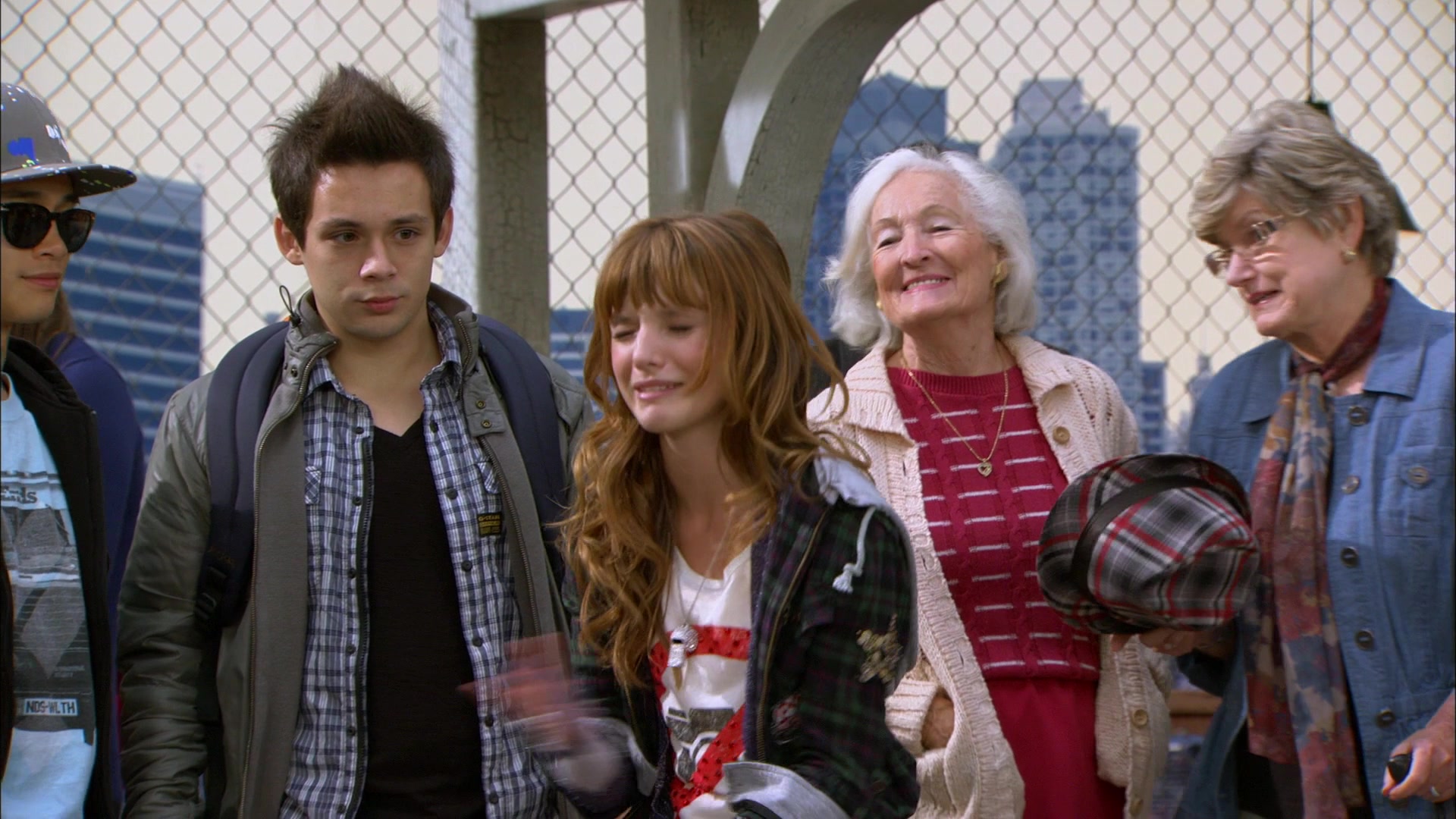 Shake_It_Up_S01E01_1080p_BTD_000244.jpg