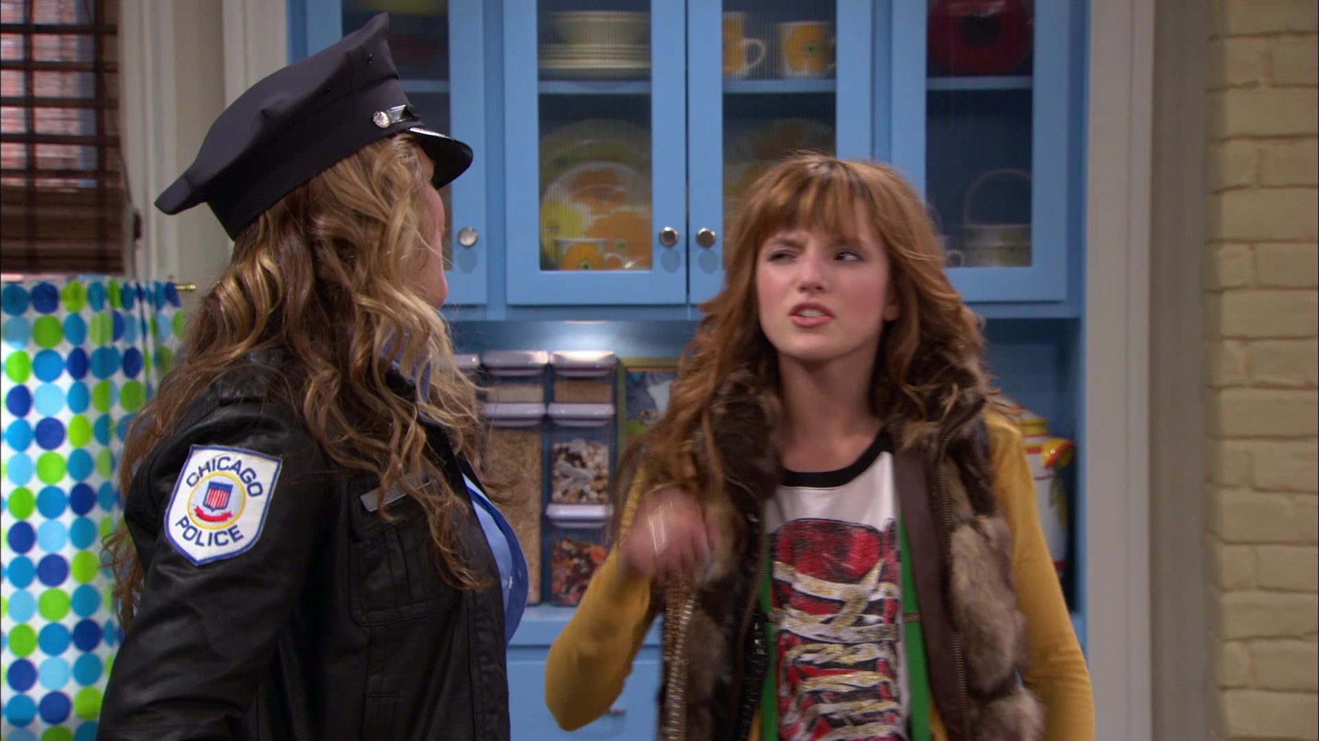 Shake_It_Up_S01E01_1080p_BTD_000479.jpg Shake_It_Up_S01E01_1080p_BTD_000479.jpg
