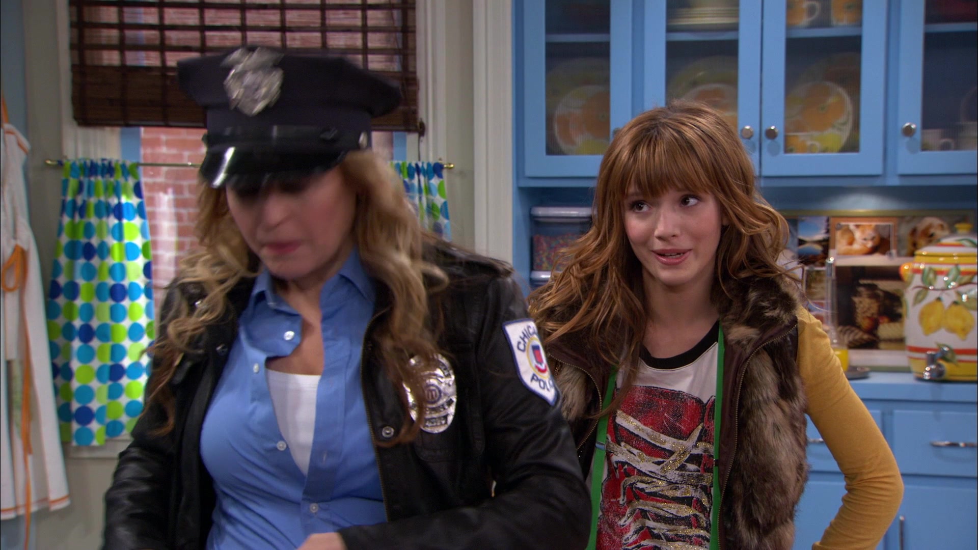 Shake_It_Up_S01E01_1080p_BTD_000506.jpg Shake_It_Up_S01E01_1080p_BTD_000506.jpg