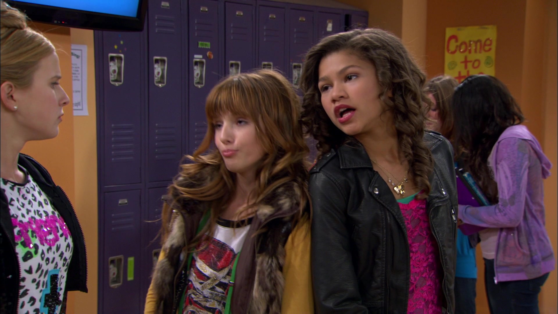 Shake_It_Up_S01E01_1080p_BTD_001036.jpg Shake_It_Up_S01E01_1080p_BTD_001036.jpg
