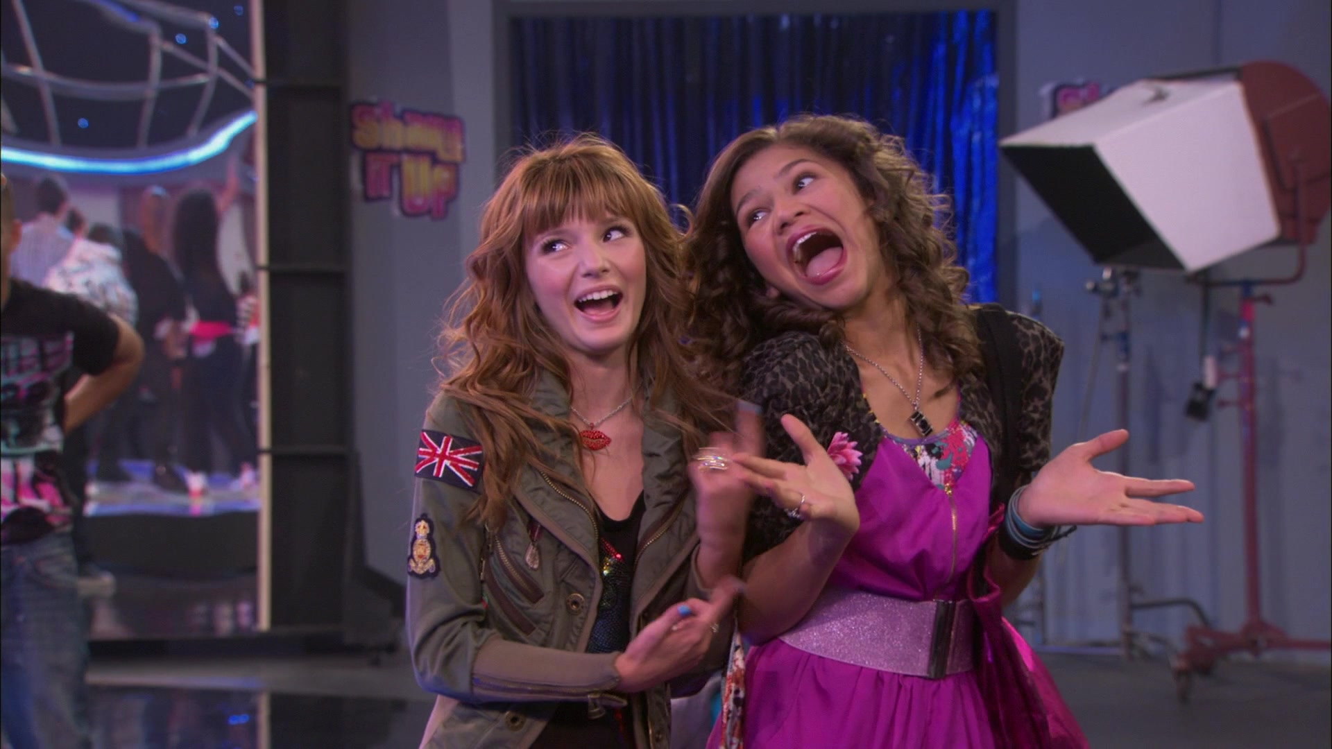 Shake_It_Up_S01E01_1080p_BTD_001453.jpg Shake_It_Up_S01E01_1080p_BTD_001453.jpg